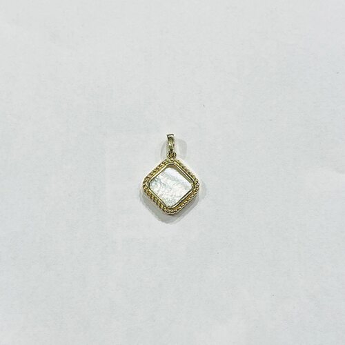 Подвеска с перламутром из желтого золота 585 пробы