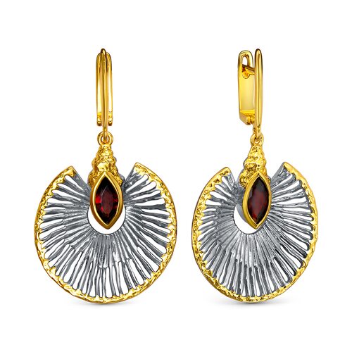 Серьги с гранатами из серебра 925 пробы с позолотой