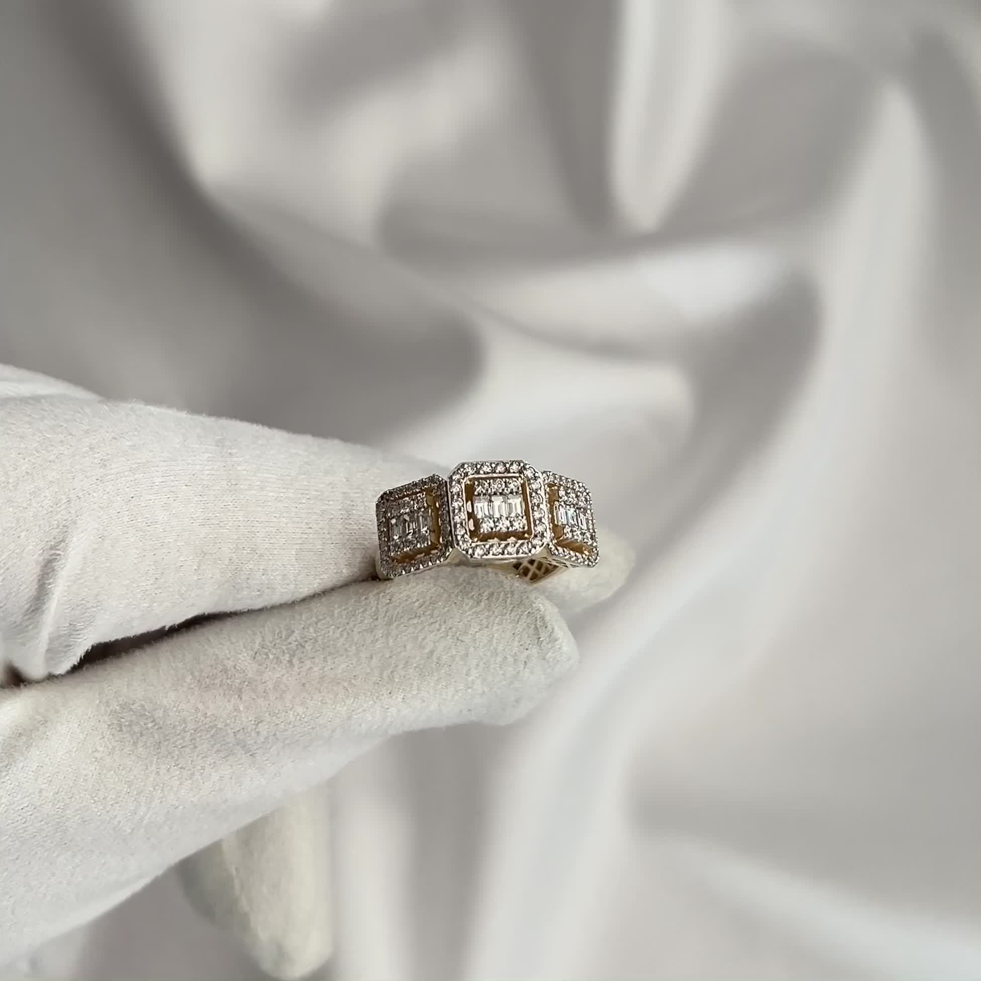 Кольцо с бриллиантами из золота 585 пробы арт. 01-02938-05-001-07-01