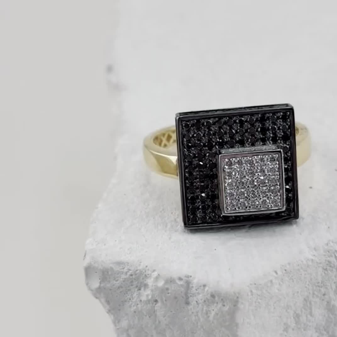 Кольцо с бриллиантами из желтого золота 585 пробы арт. 01-03232-05-040-07-02