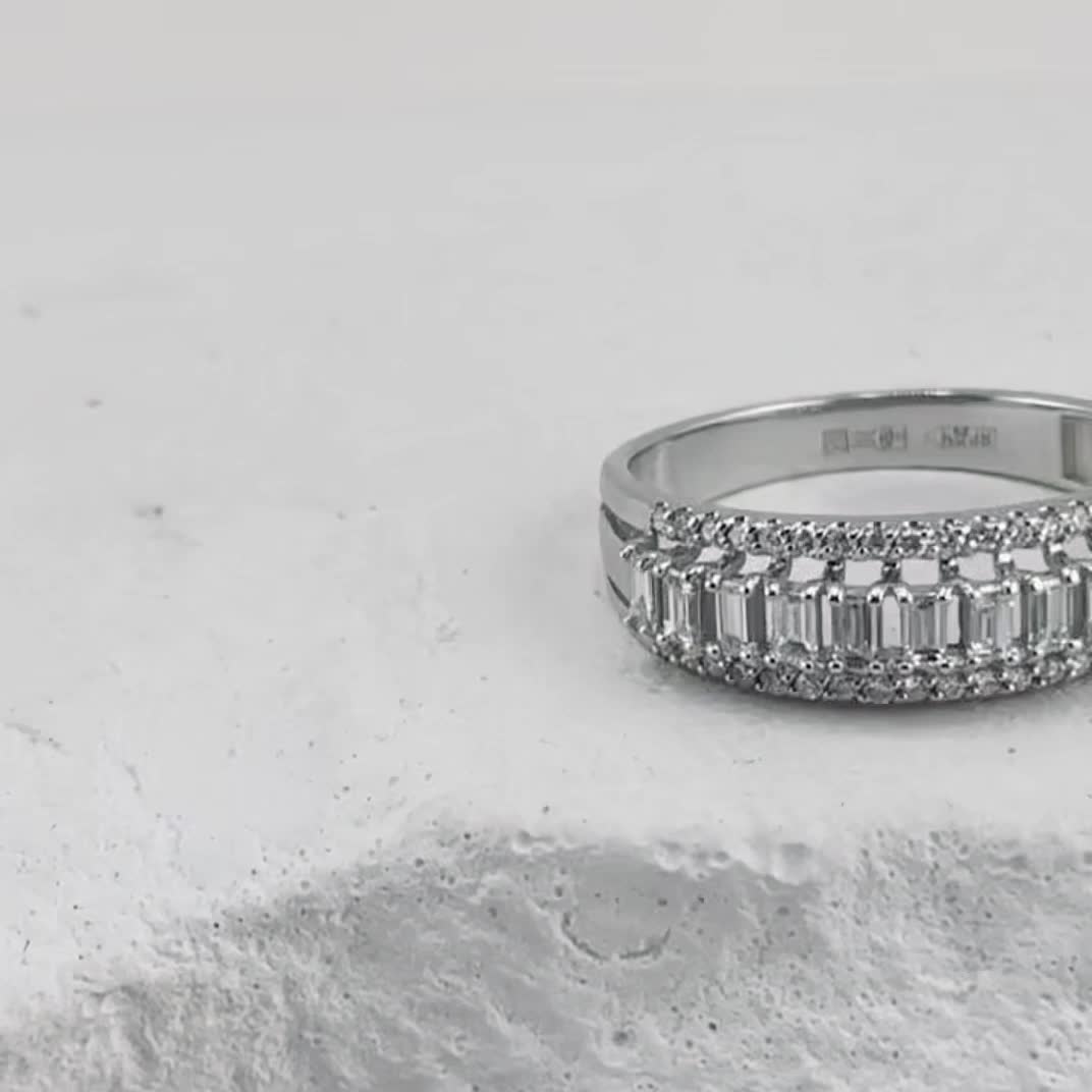 Кольцо с бриллиантами из белого золота 585 пробы арт. 01-03345-03-001-01-03