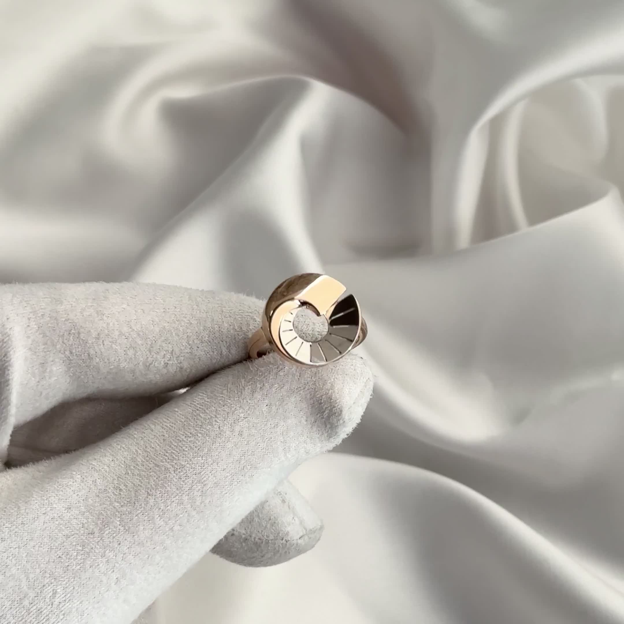 Кольцо из золота 585 пробы арт. 01-5822-00-000-1111