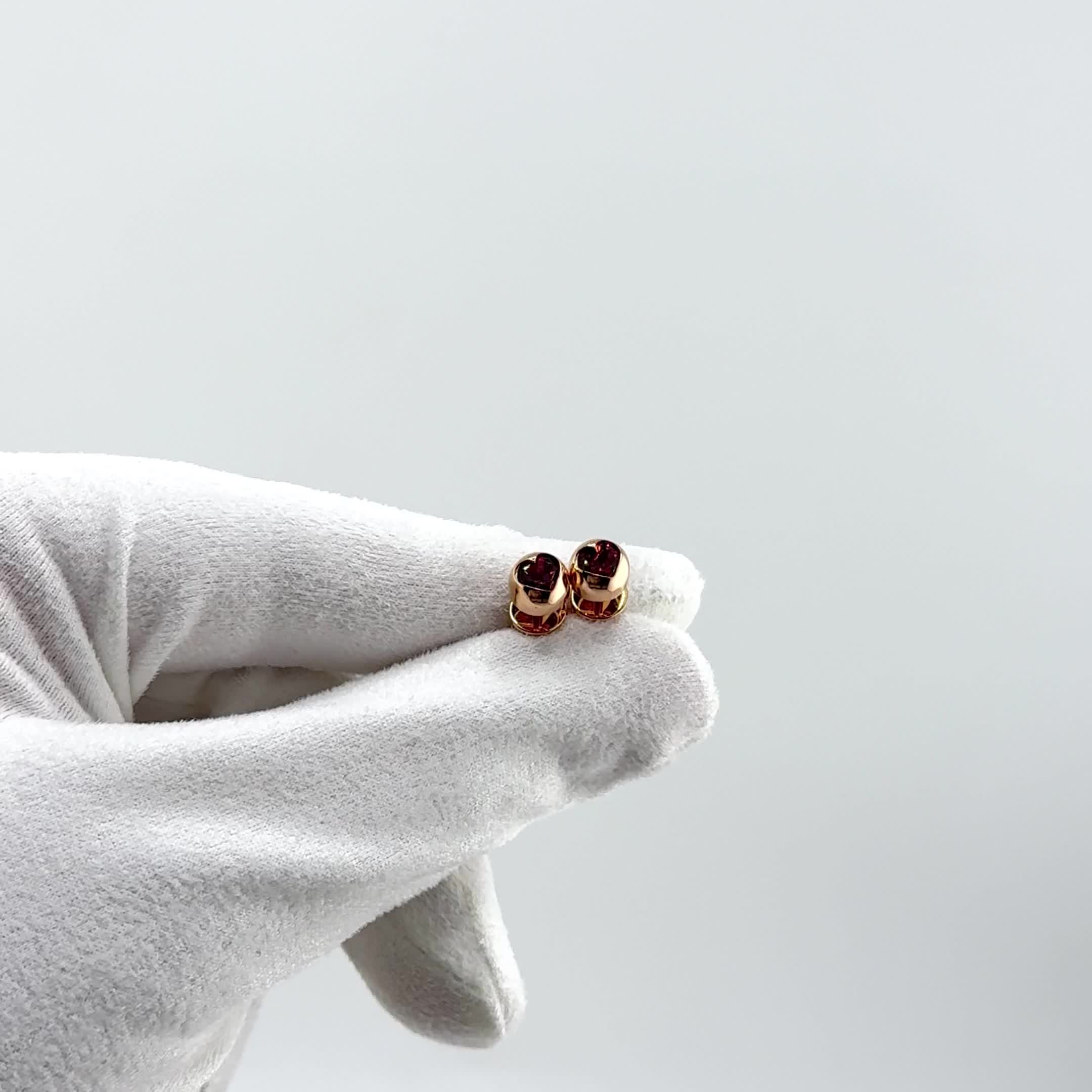 Серьги "Сердца" с гранатами из золота 585 пробы арт. 02-4577-00-204-1110-57