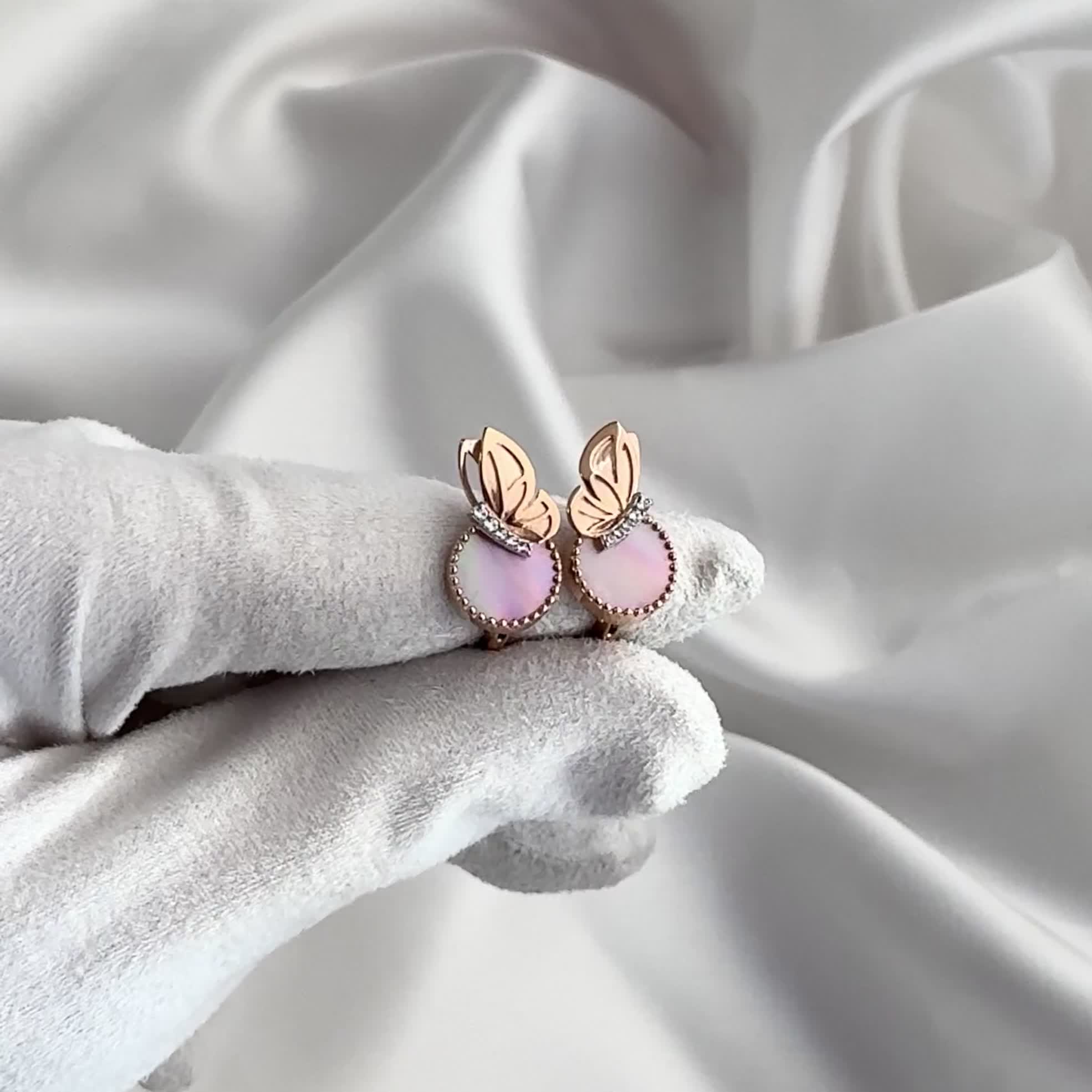 Серьги "Бабочки" с перламутром и фианитами из золота 585 пробы арт. 02-5458-00-752-1110