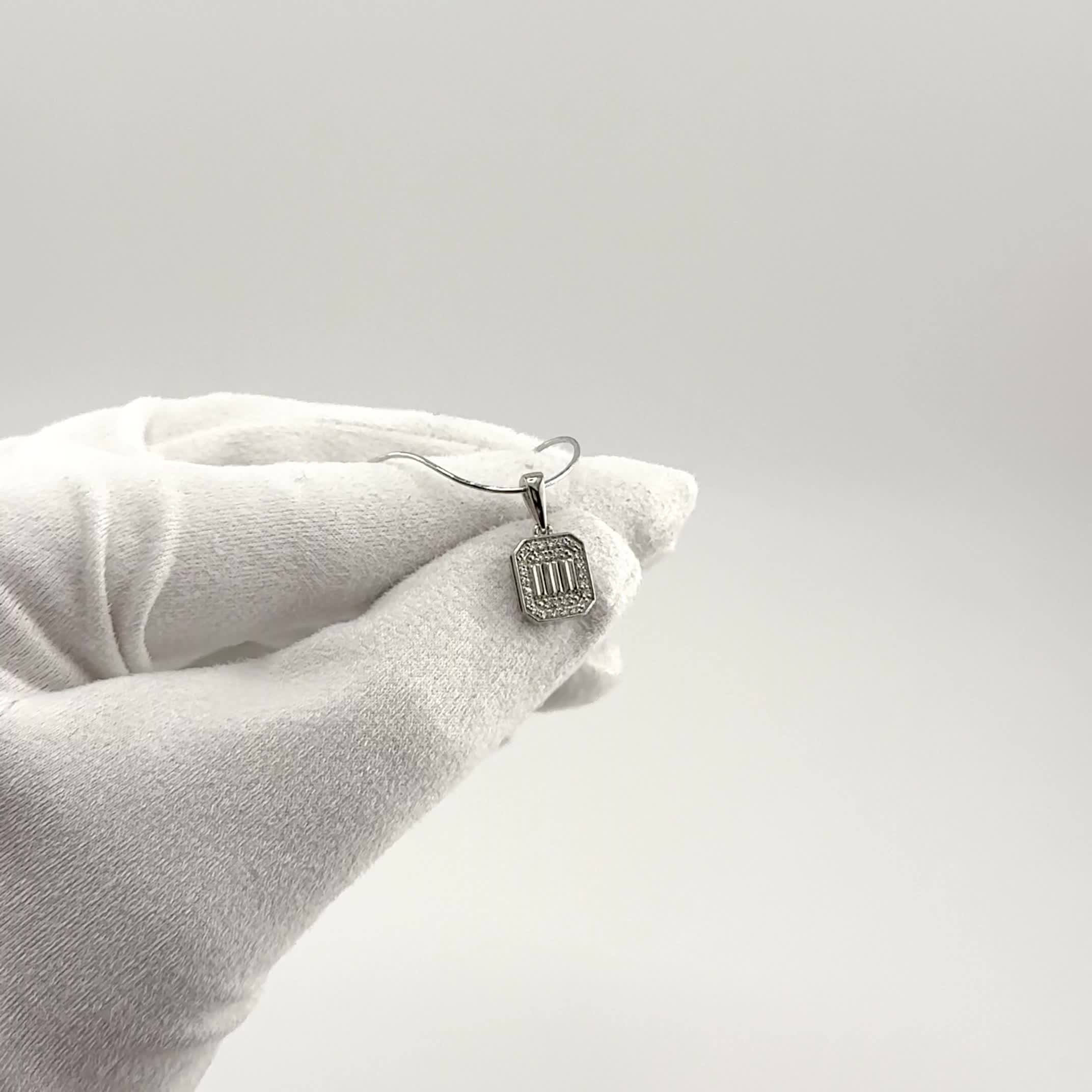 Подвеска с бриллиантами из золота 585 пробы арт. 03-00589-02-001-01-02