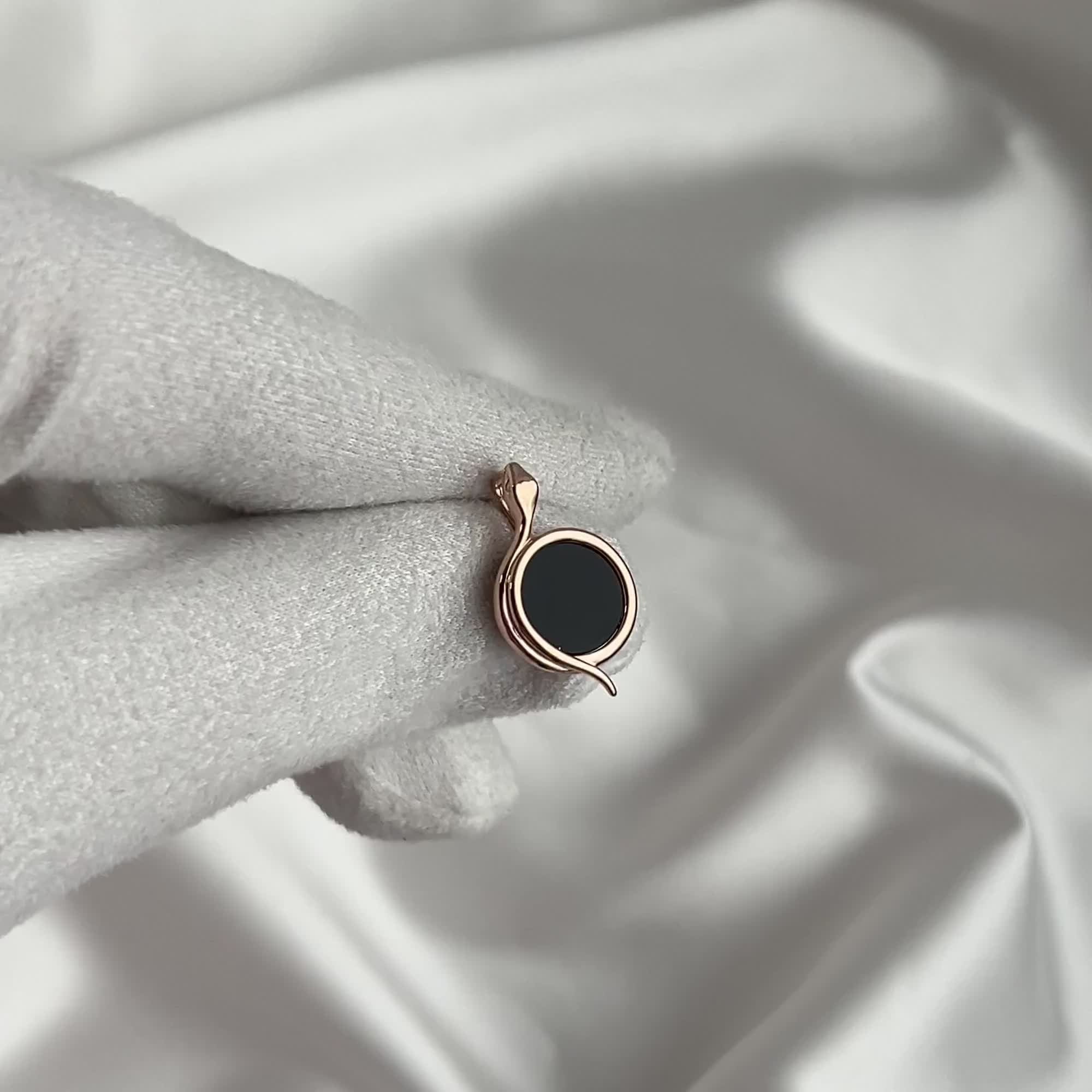 Подвеска "Змея" с ониксом из золота 585 пробы арт. 03-3609-00-281-1110