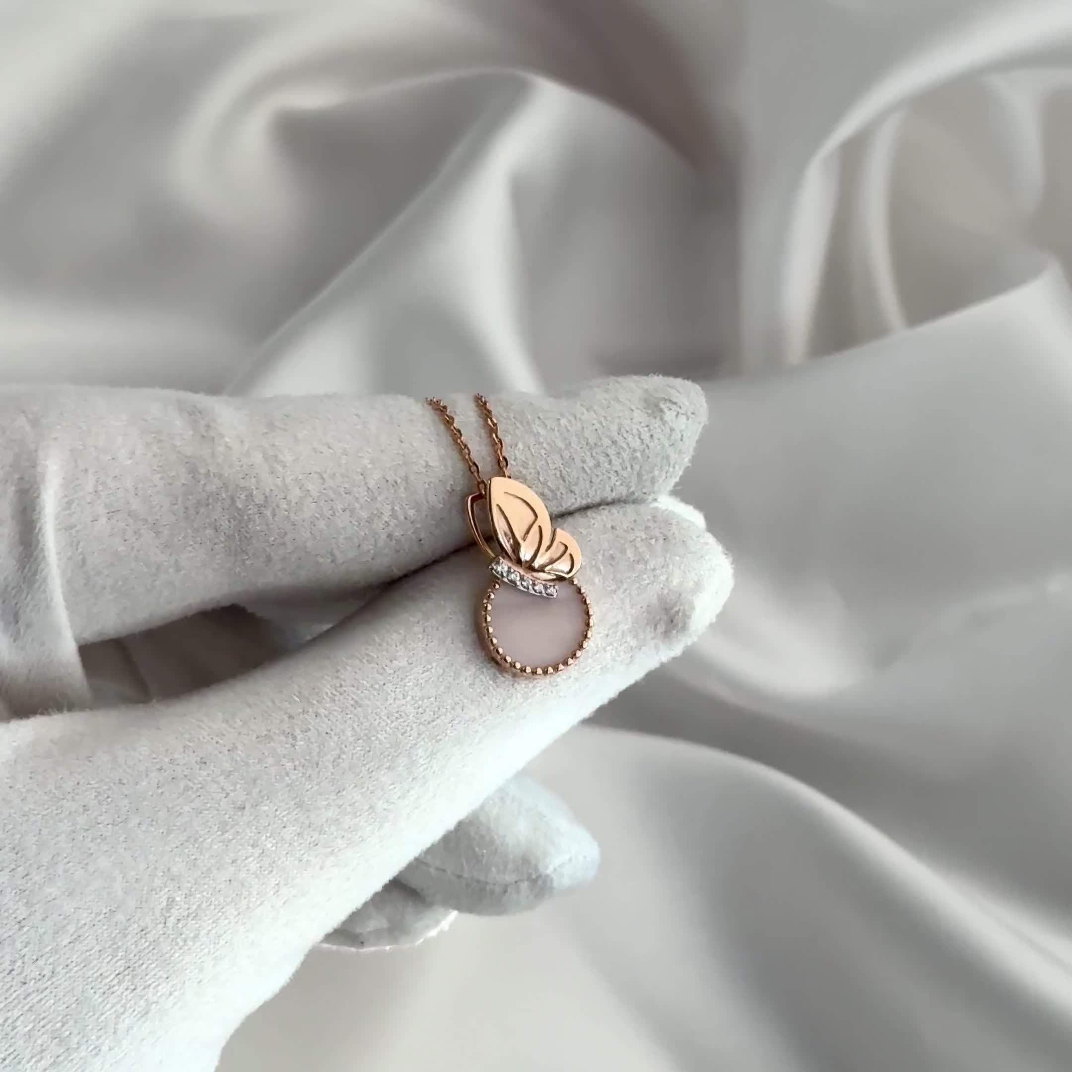 Подвеска "Бабочка" с перламутром и фианитами из золота 585 пробы арт. 03-3610-00-752-1110