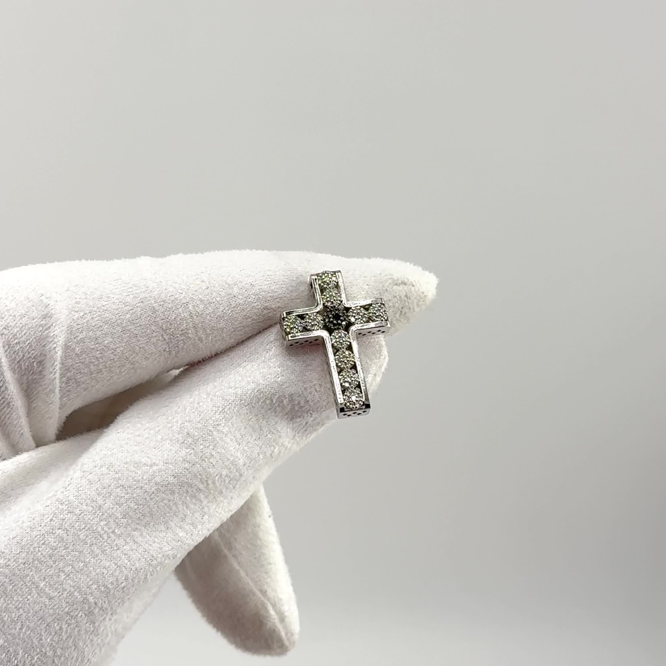 Декоративный крест с бриллиантами из золота 585 пробы арт. 03-P0280-03-040-07-04