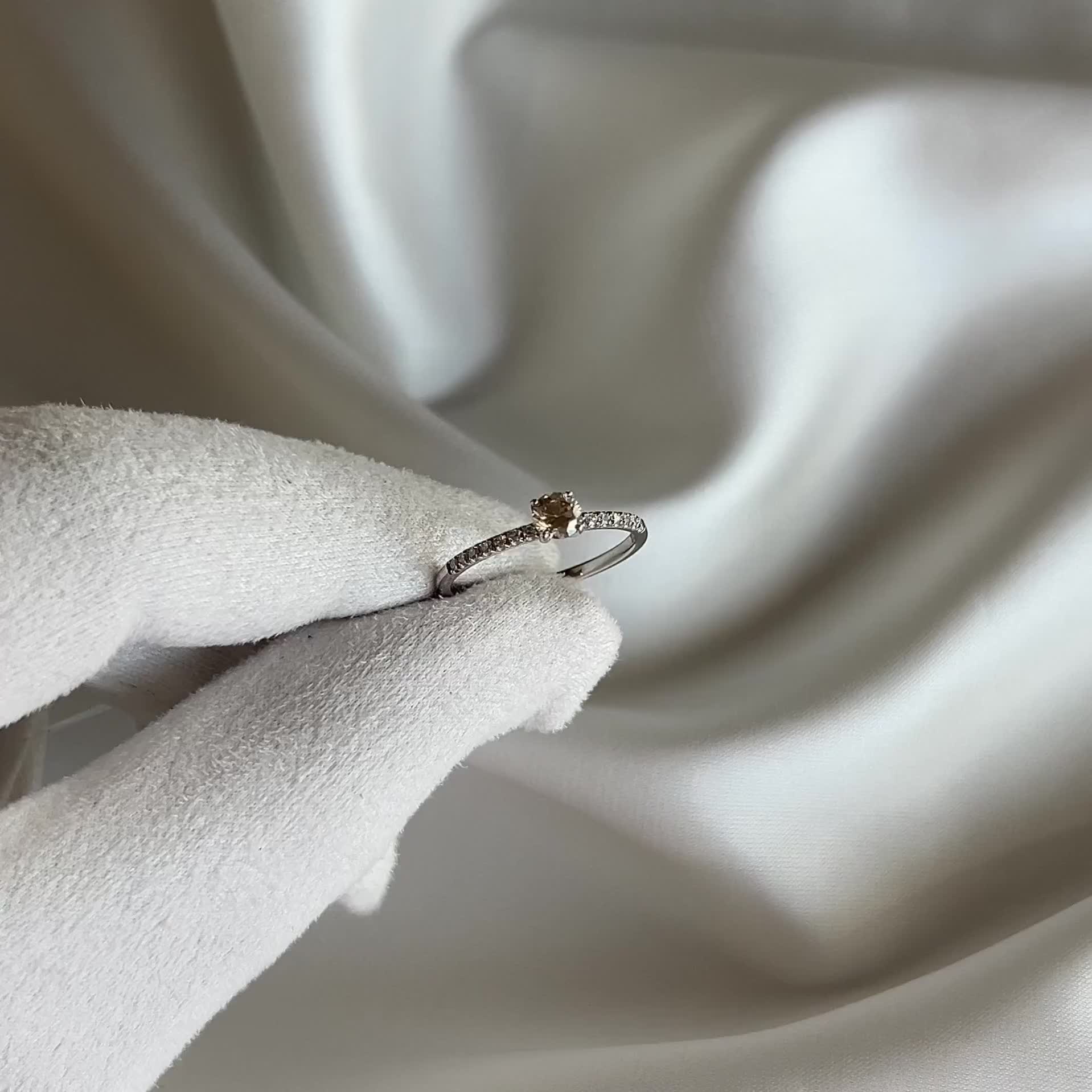 Кольцо с бриллиантами из белого золота 585 пробы арт. 1-1635-9200