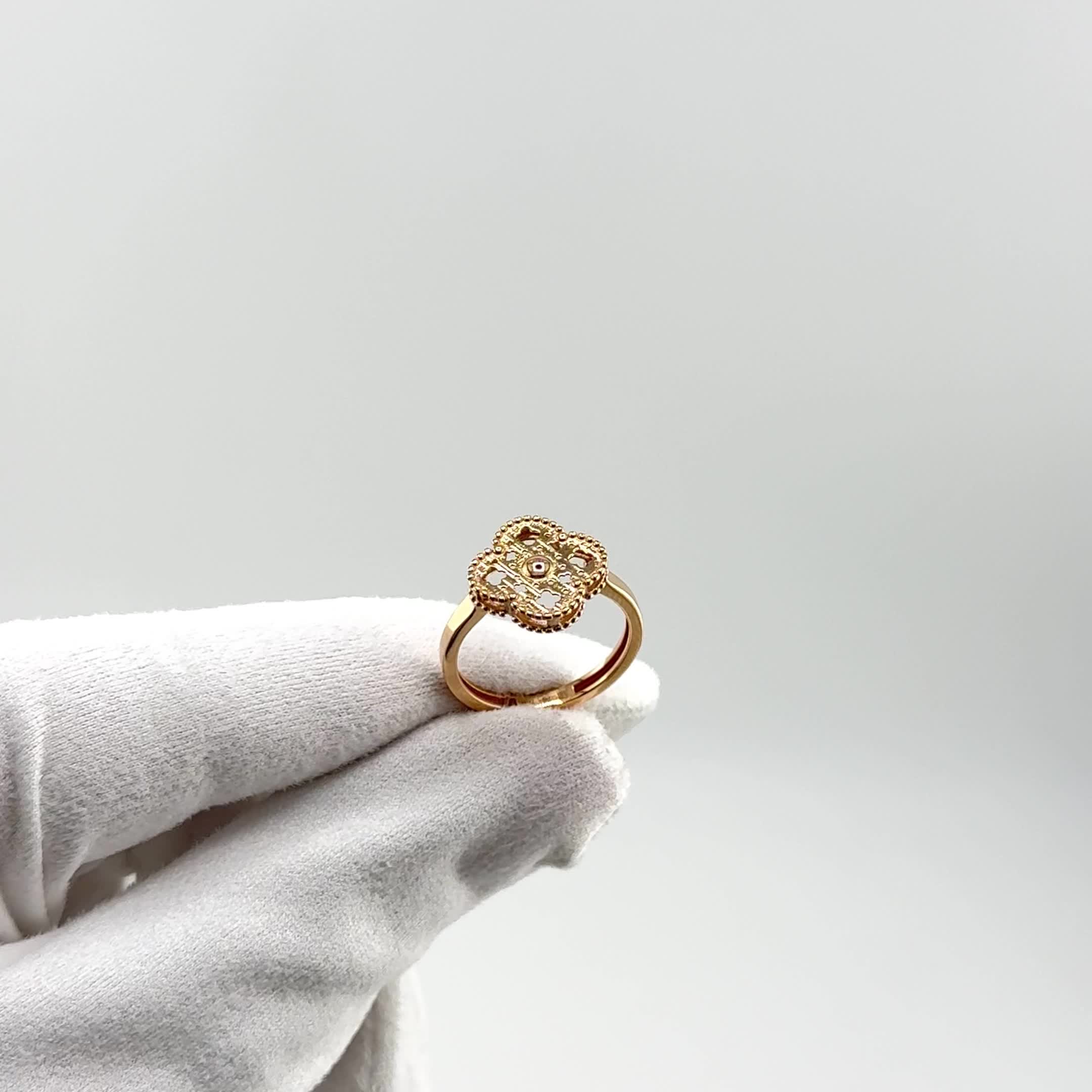 Кольцо "Клевер" из золота 585 пробы арт. 1-6070