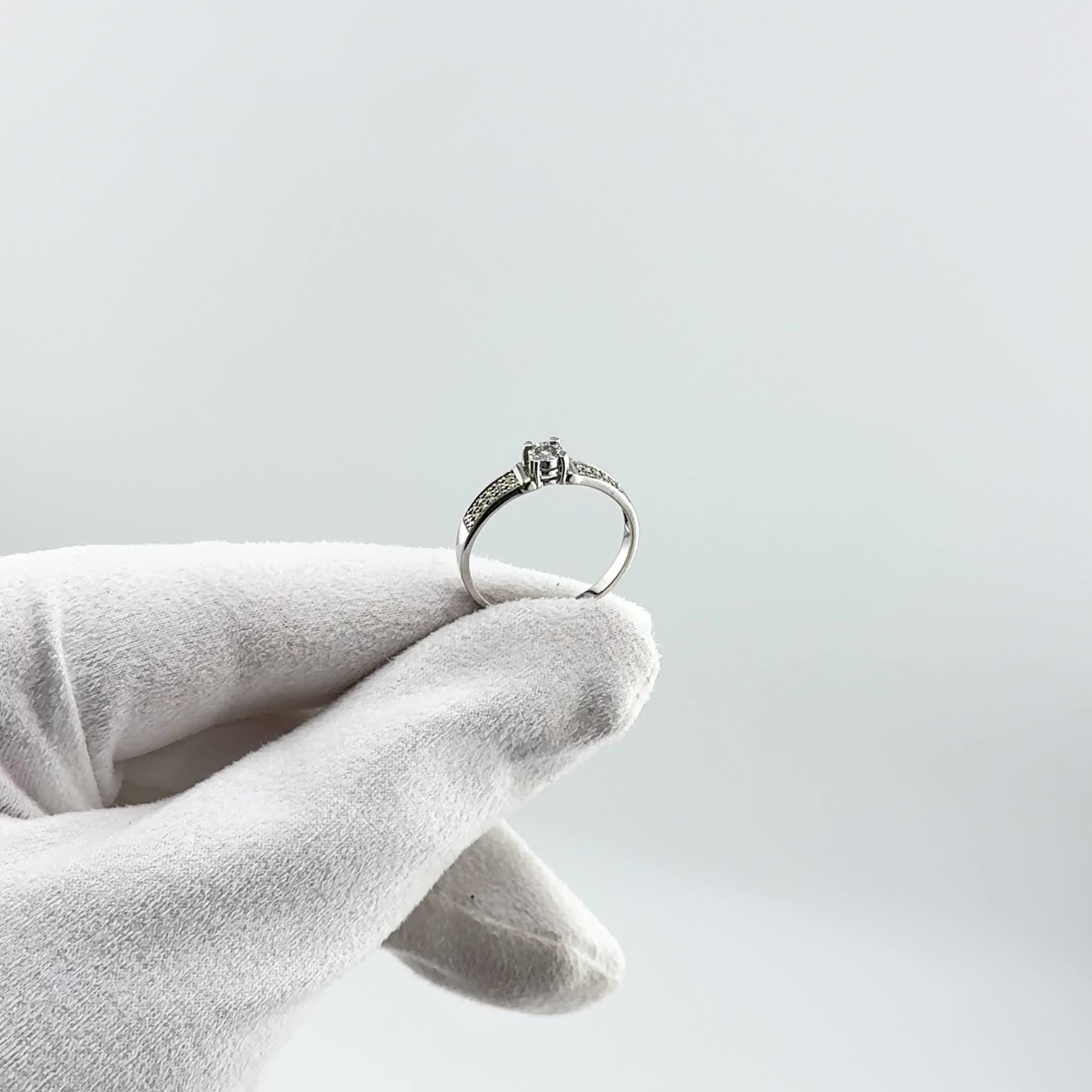 Кольцо с бриллиантами из белого золота 585 пробы арт. 1011801