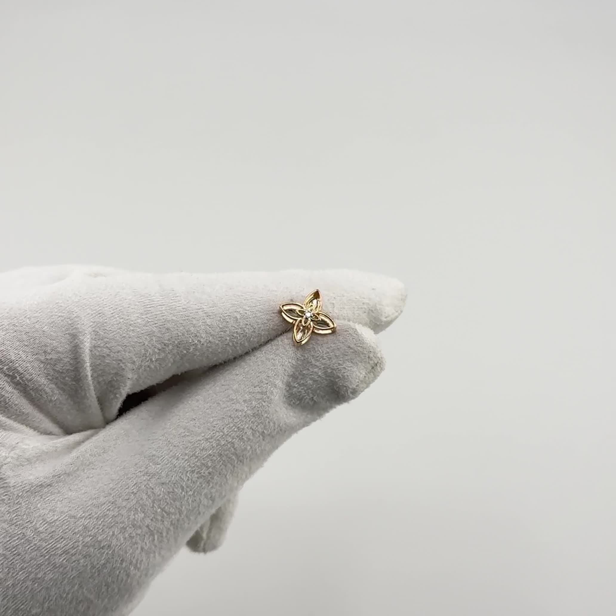 Подвеска "Цветок" с бриллиантом из золота 585 пробы арт. 1030944