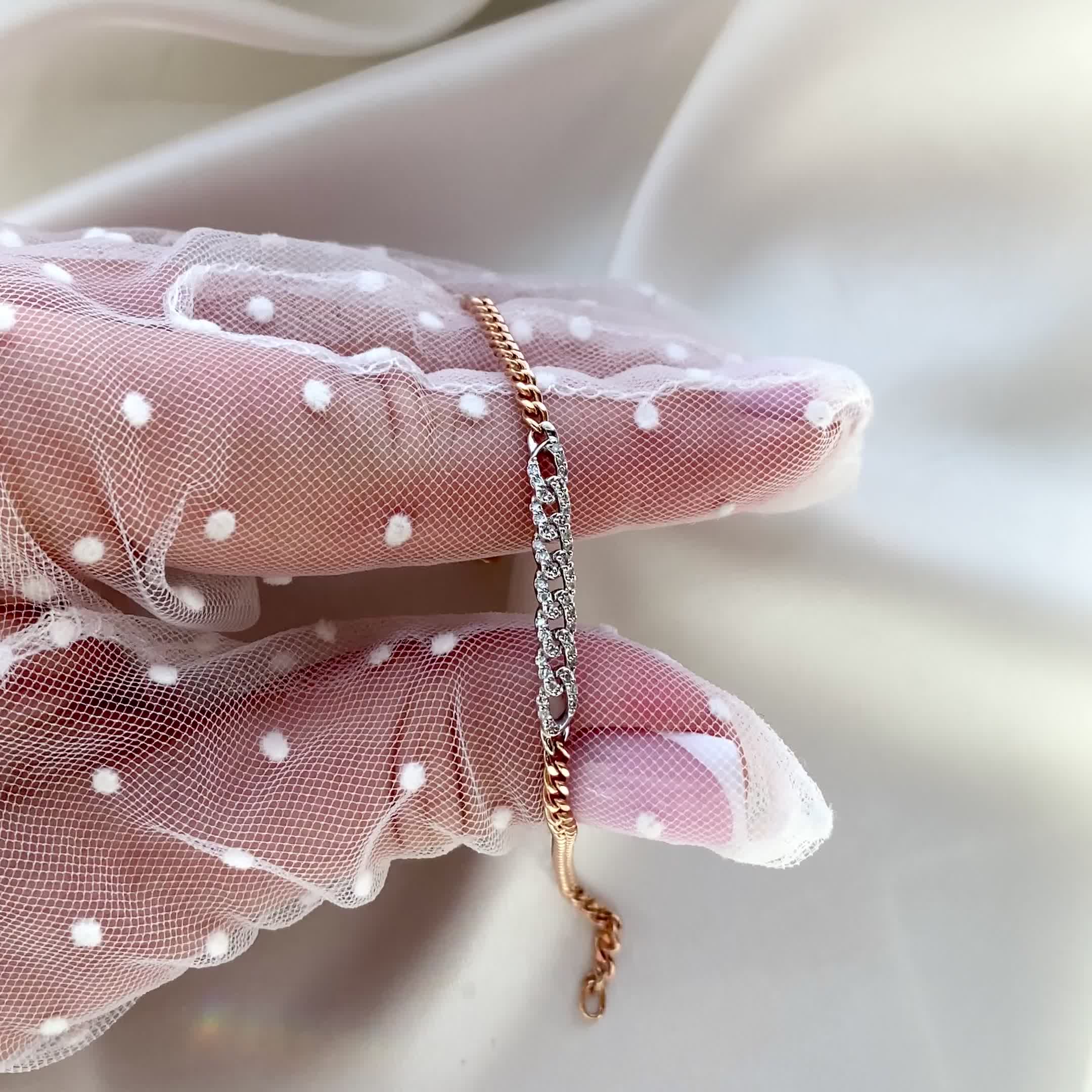 Браслет с бриллиантами из золота 585 пробы арт. 1050308