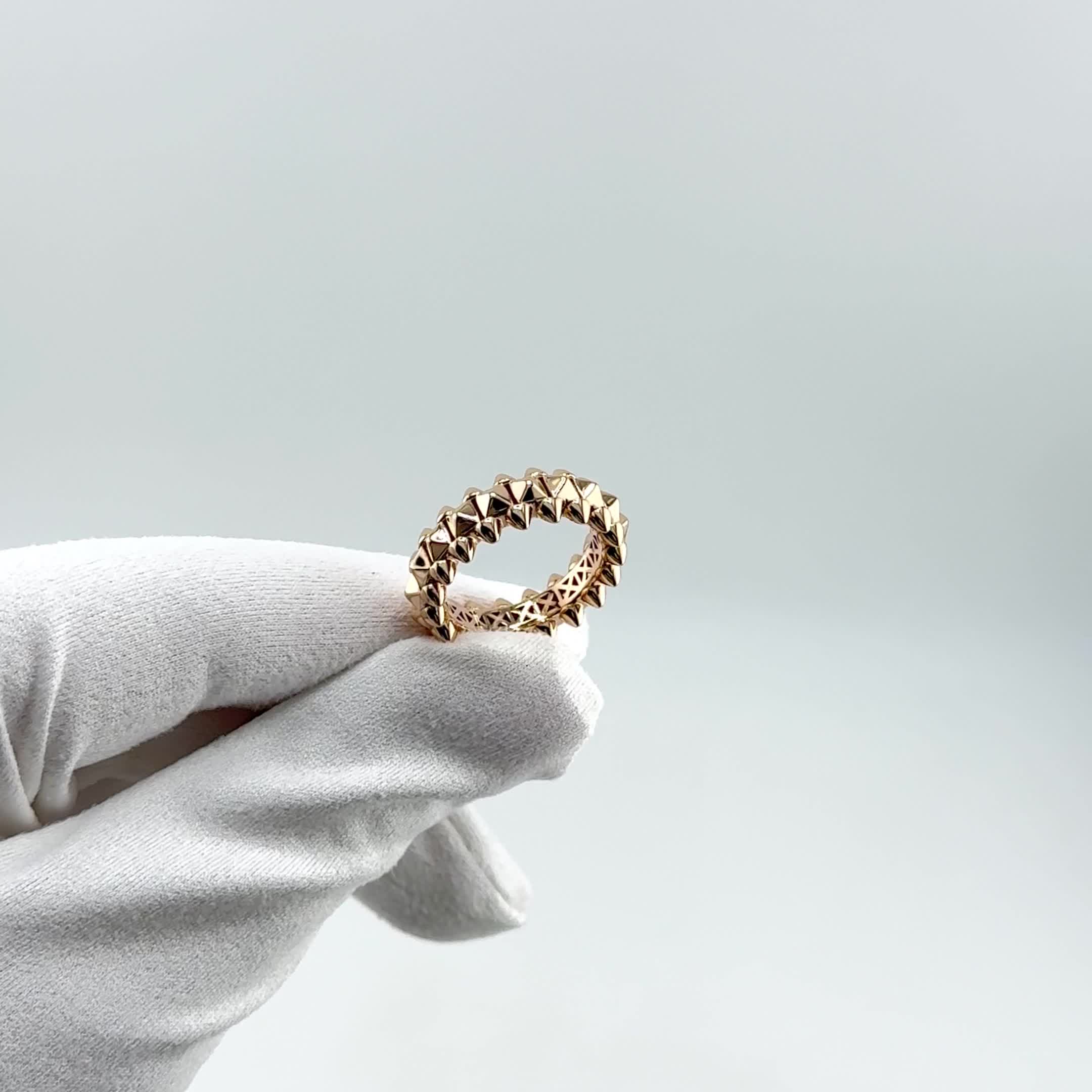 Кольцо из золота 585 пробы арт. 110631