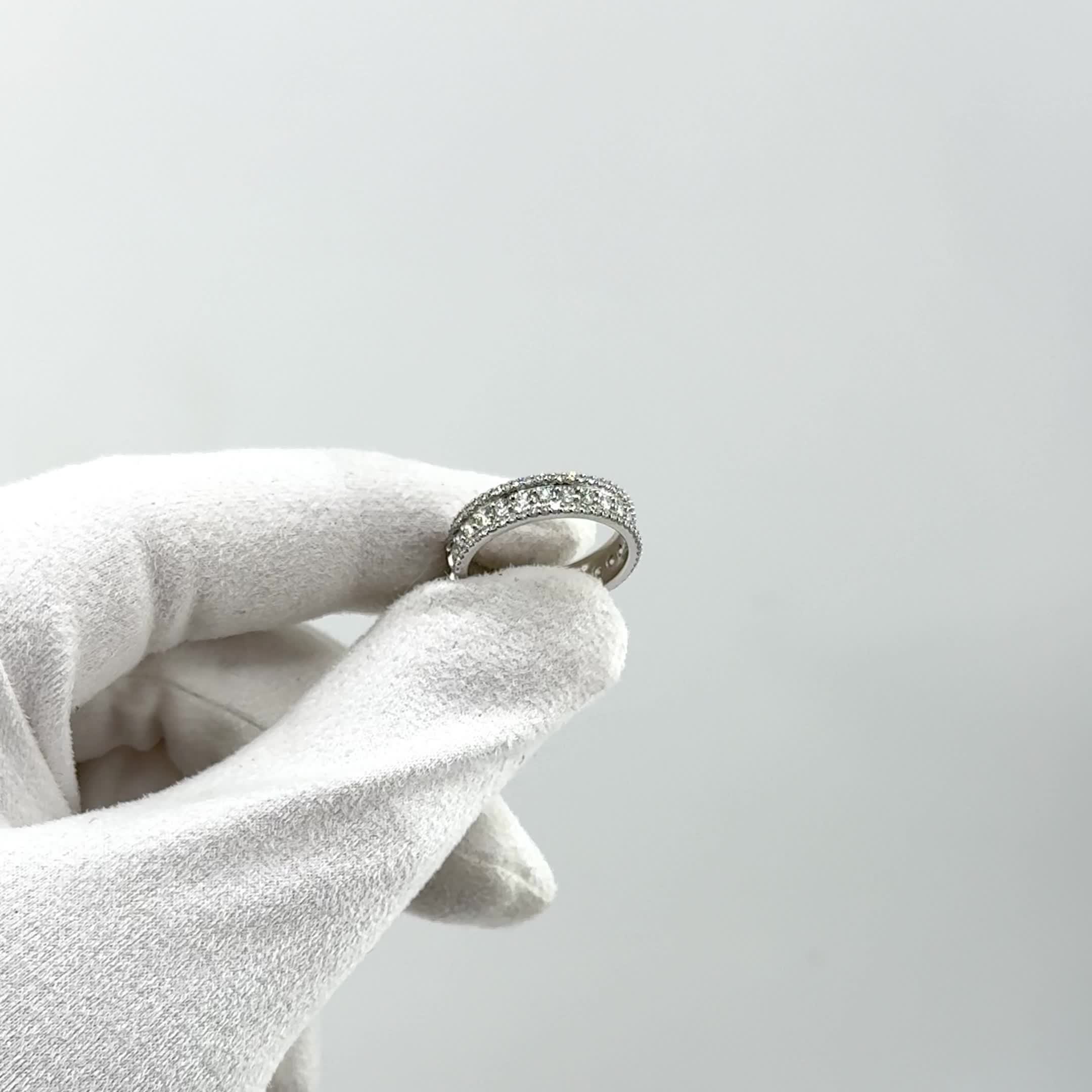 Кольцо с бриллиантами из белого золота 585 пробы арт. 1110275-3