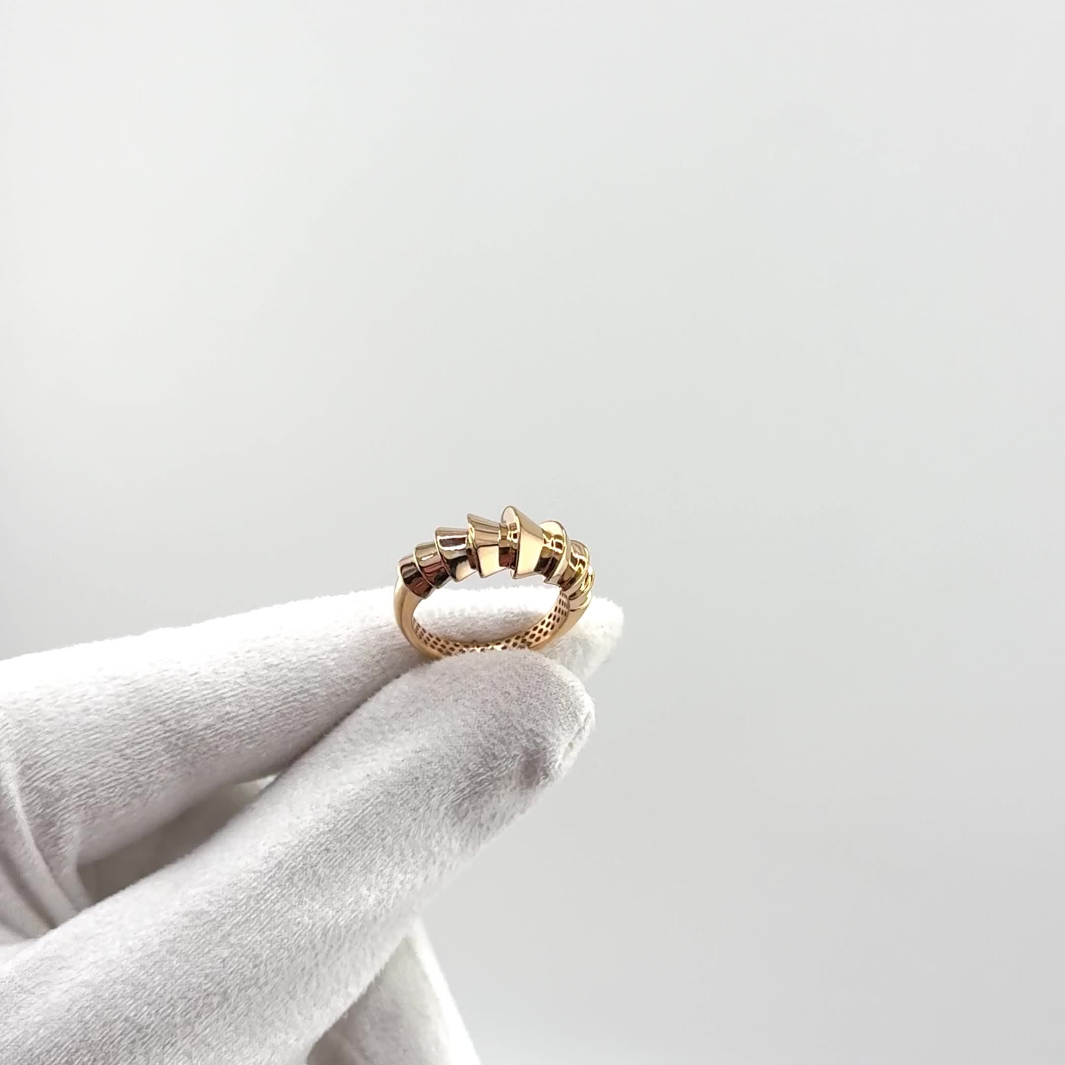 Кольцо из золота 585 пробы арт. 111033