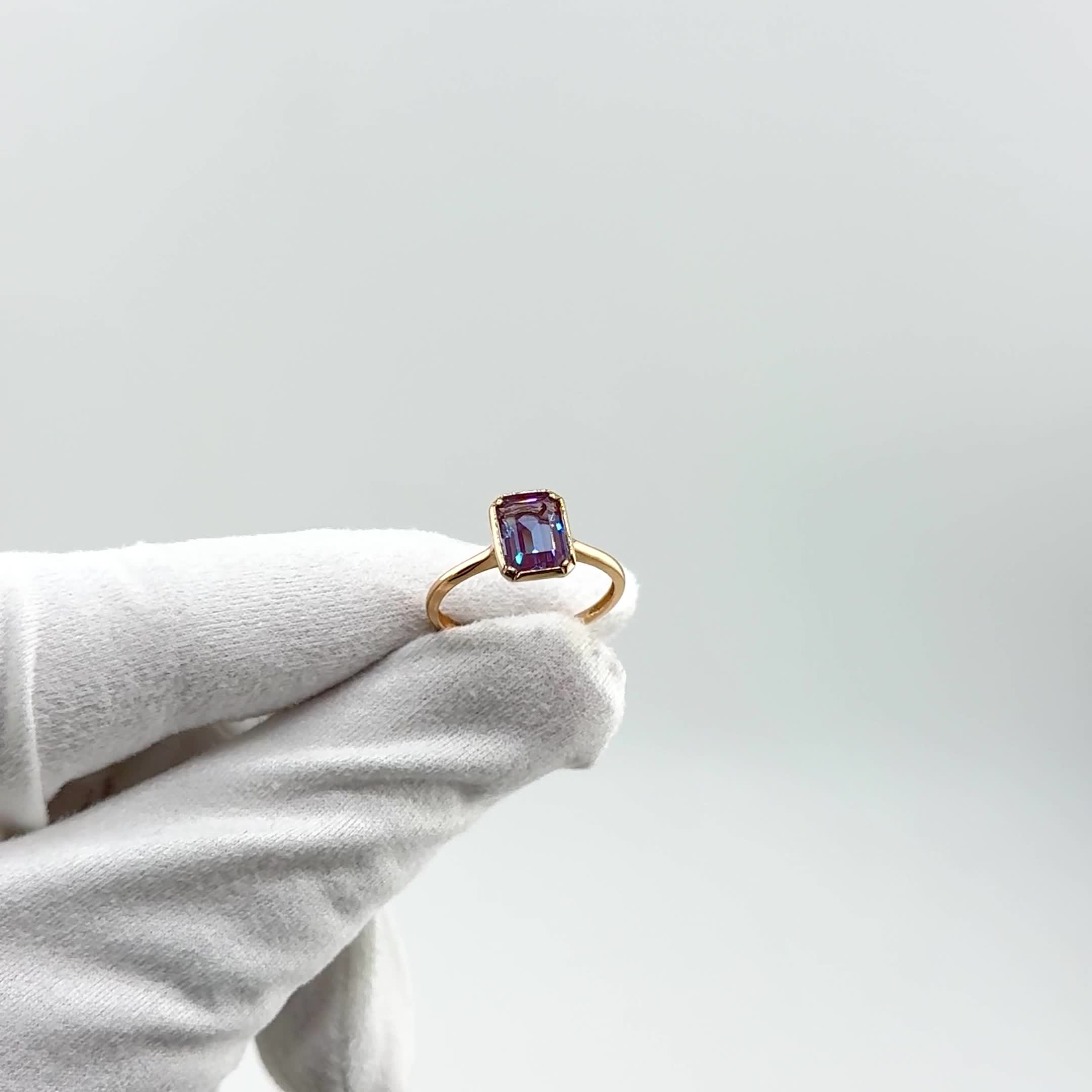 Кольцо с ситалом из золота 585 пробы арт. 11804804