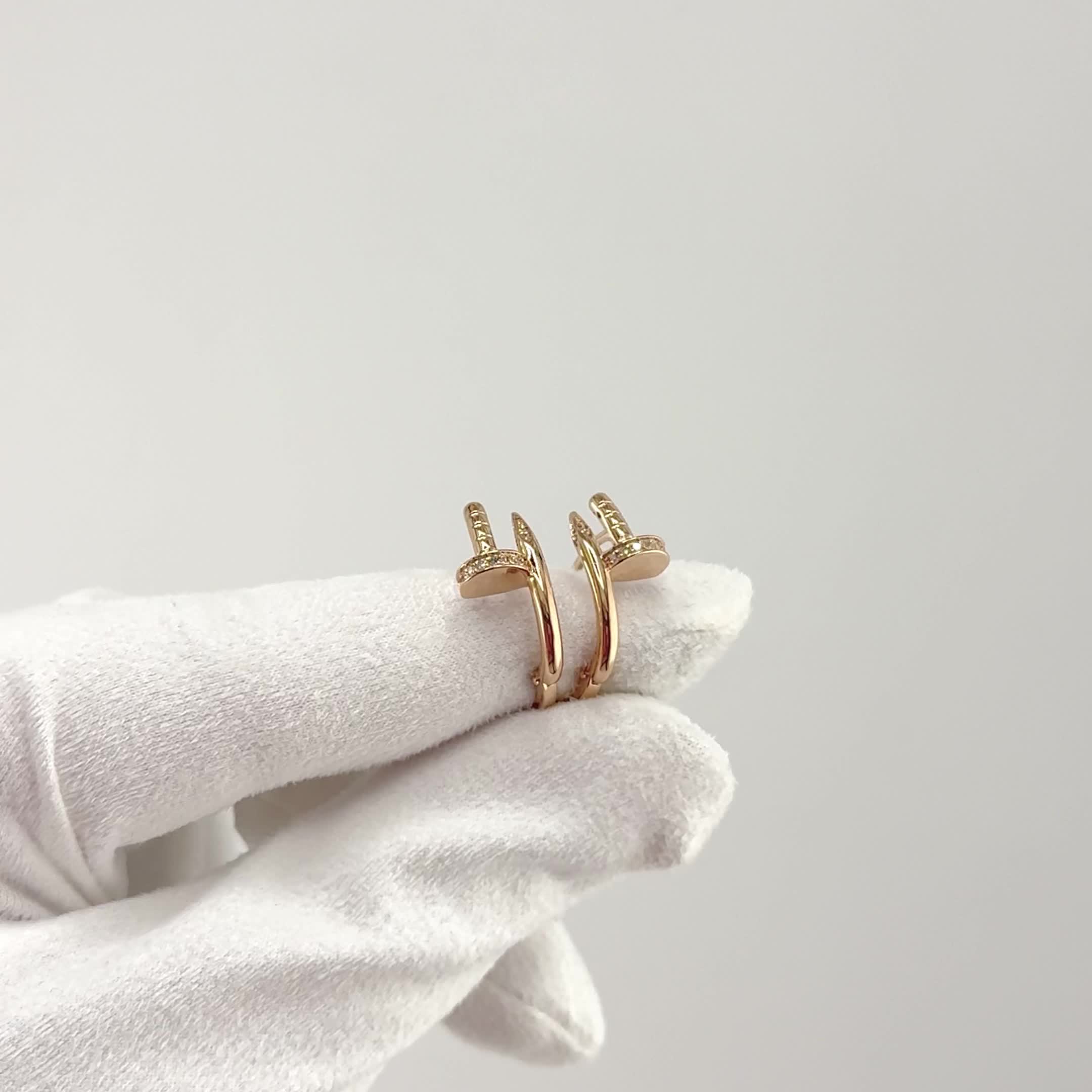 Серьги "Гвозди" с бриллиантами из золота 585 пробы арт. 12-075-100-2К
