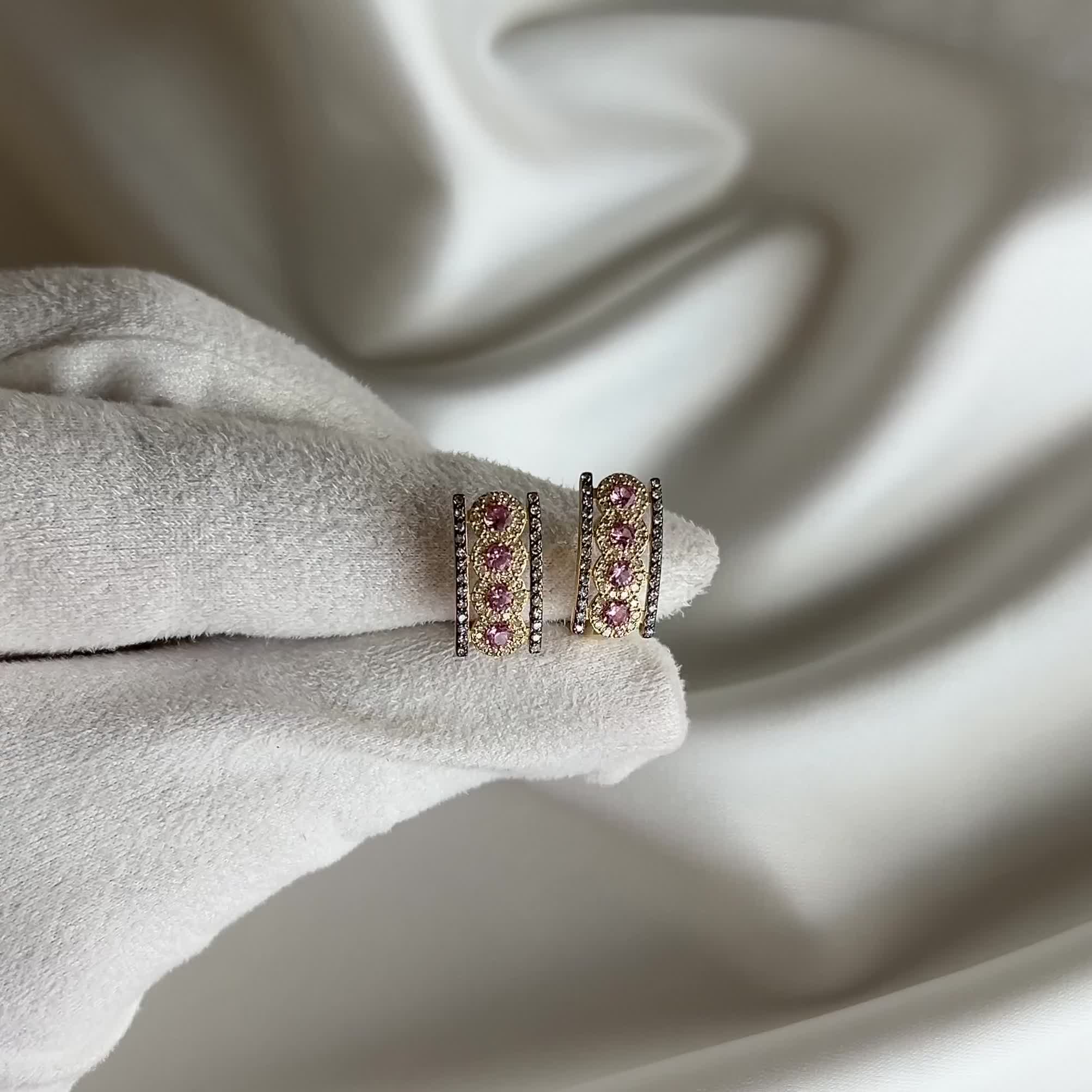 Серьги с сапфирами и бриллиантами из желтого золота 585 пробы арт. 12-21027-1100