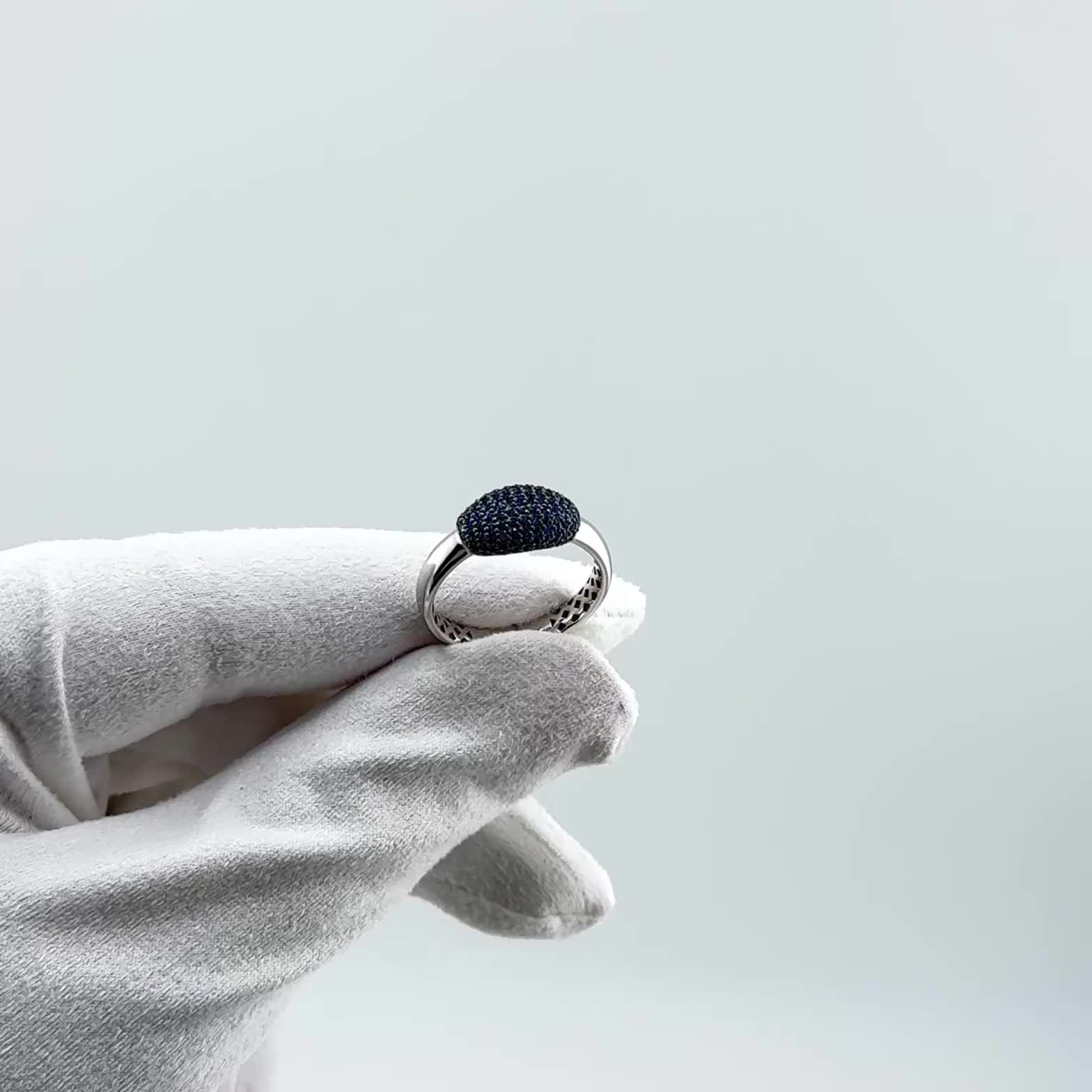 Кольцо с сапфирами из белого золота 585 пробы арт. 14297-202