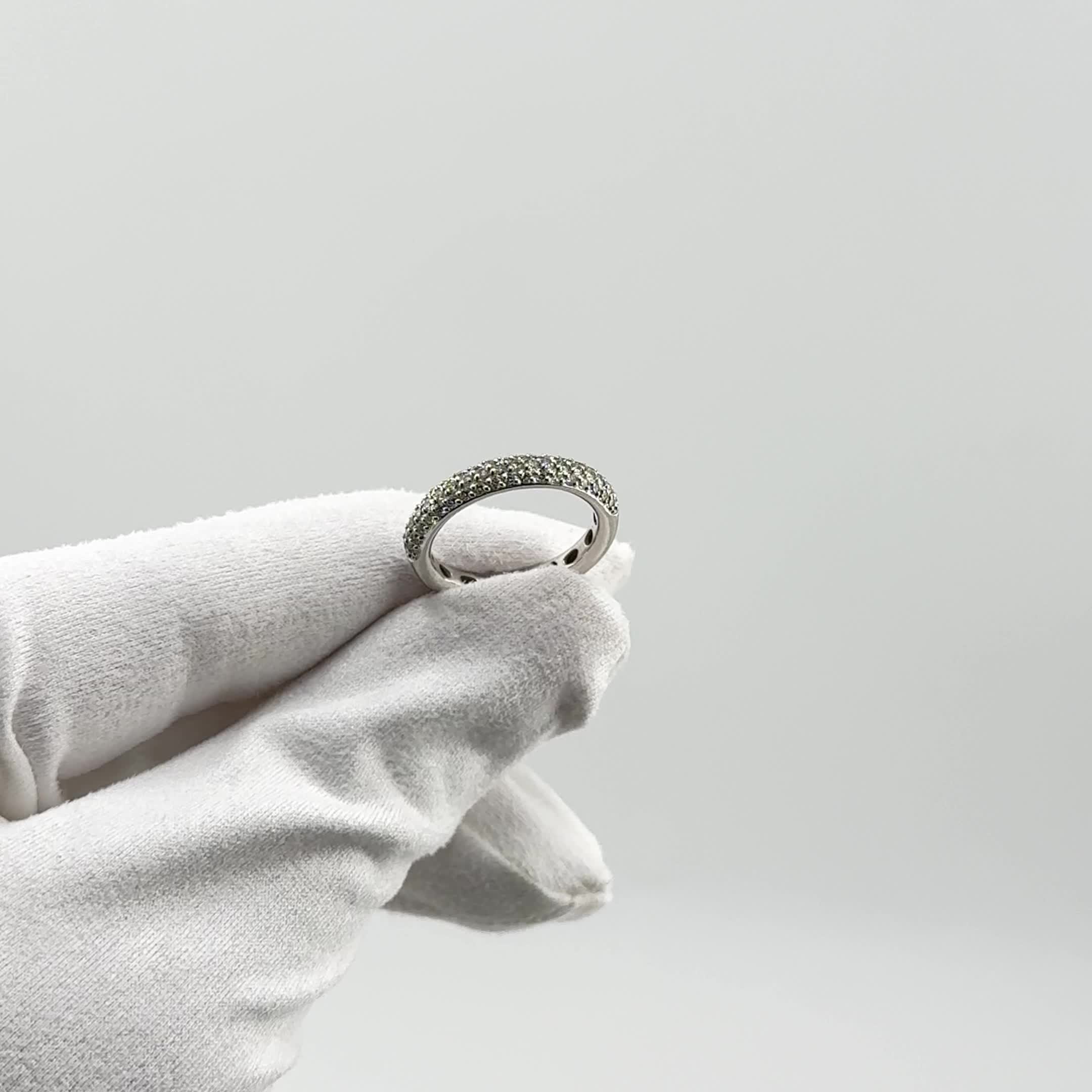 Кольцо с бриллиантами из белого золота 585 пробы арт. 15588-200