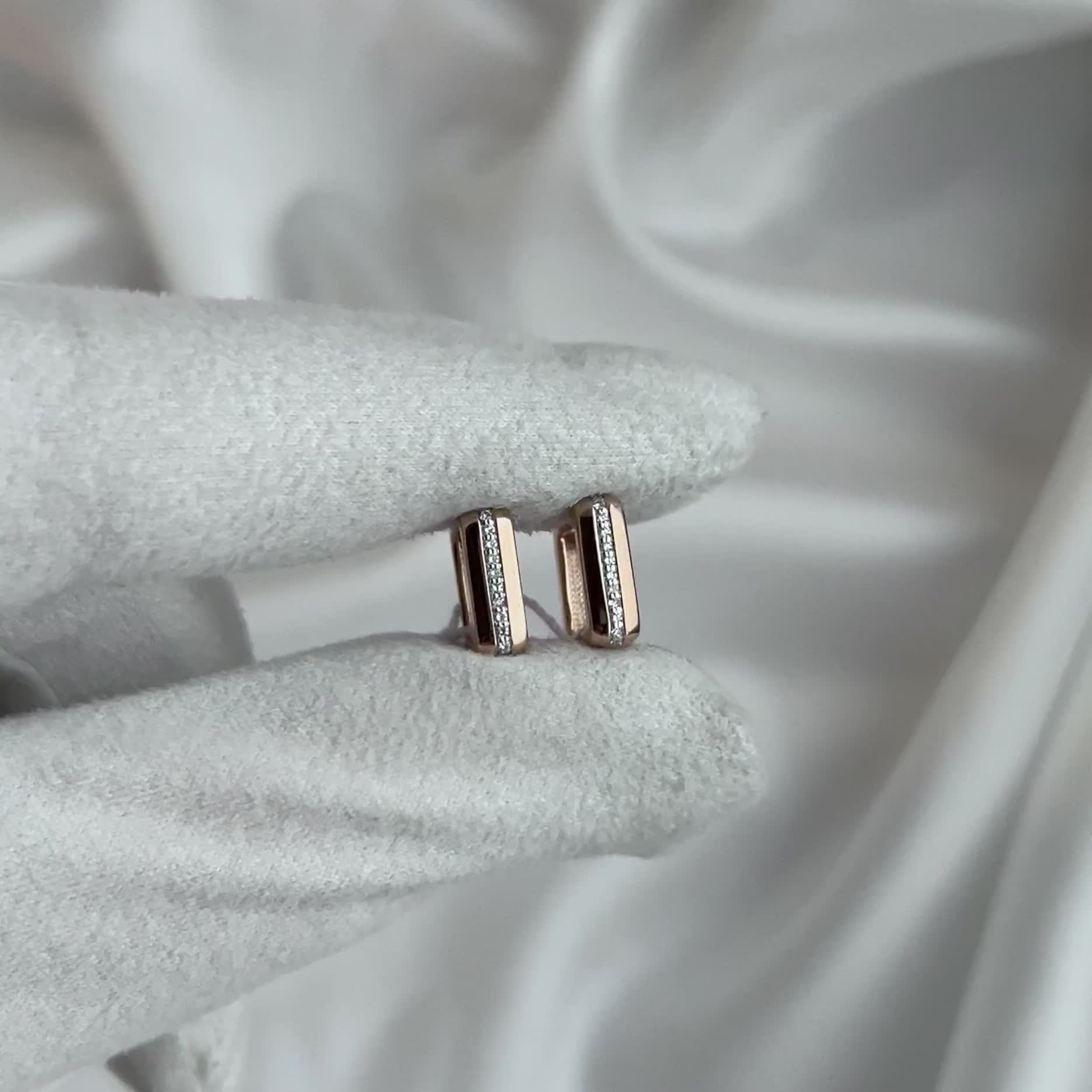 Серьги с бриллиантами из золота 585 пробы арт. 2-31-0134-106