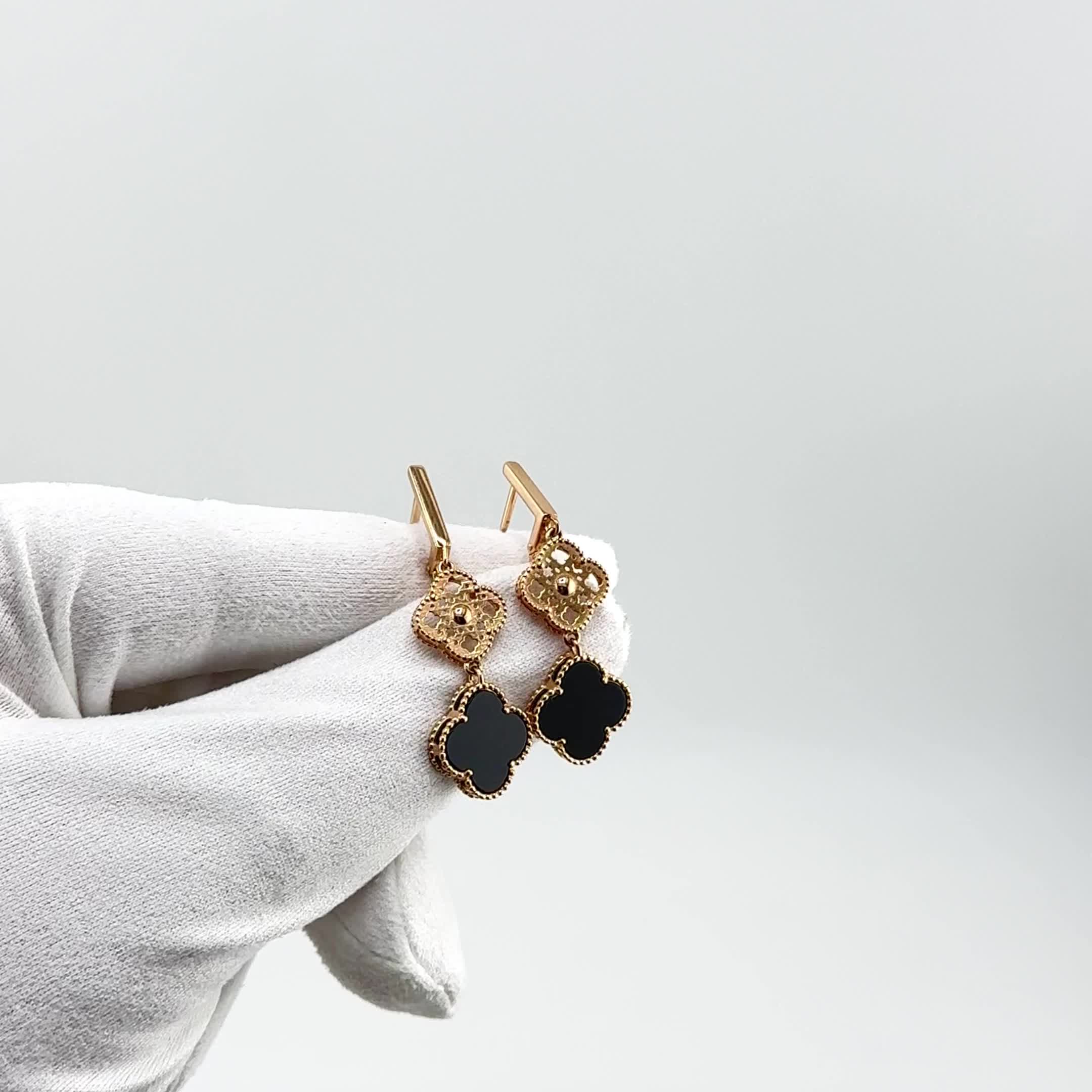 Серьги "Клевера" с ониксом из золота 585 пробы арт. 2-6071