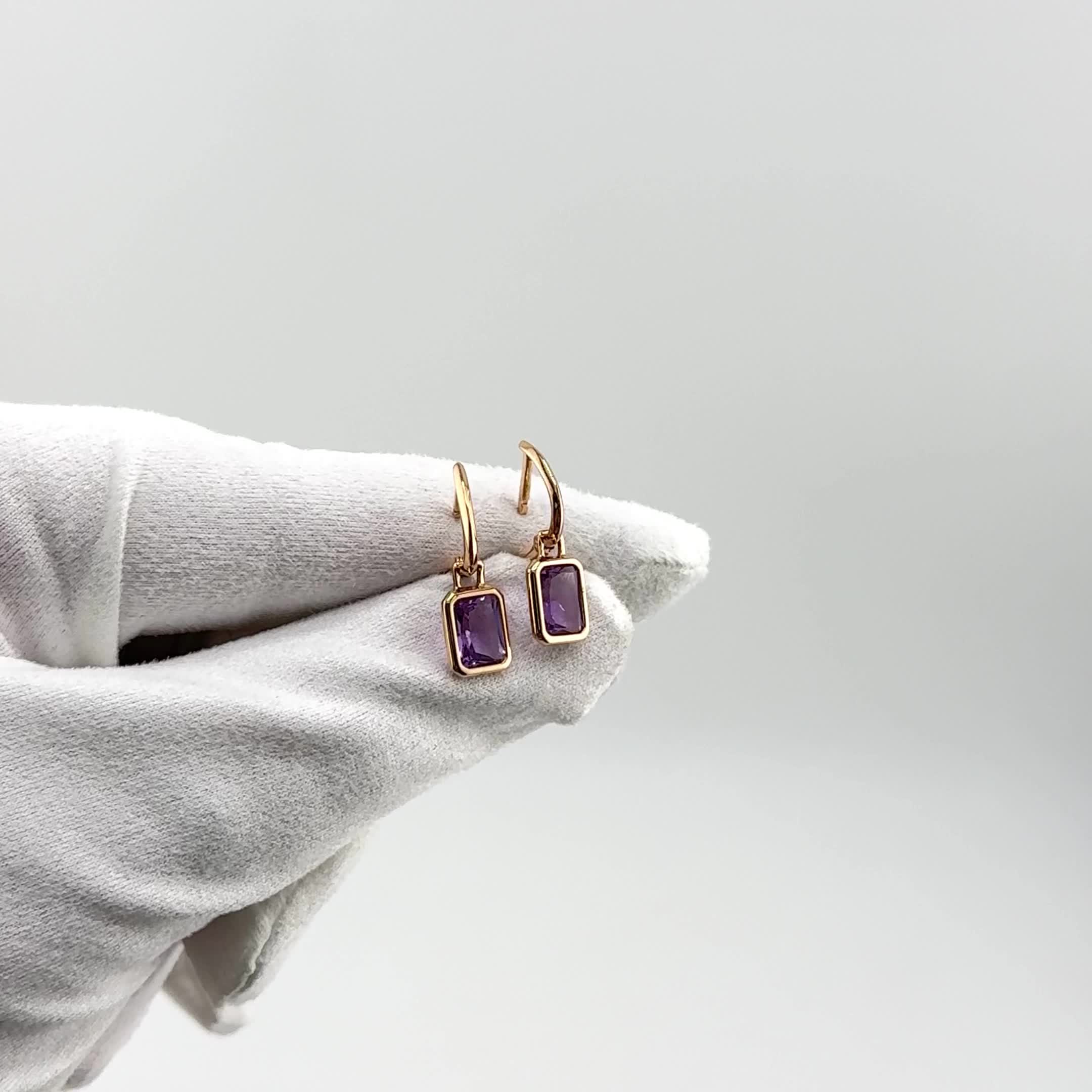 Серьги с аметистами из золота 585 пробы арт. 21804804