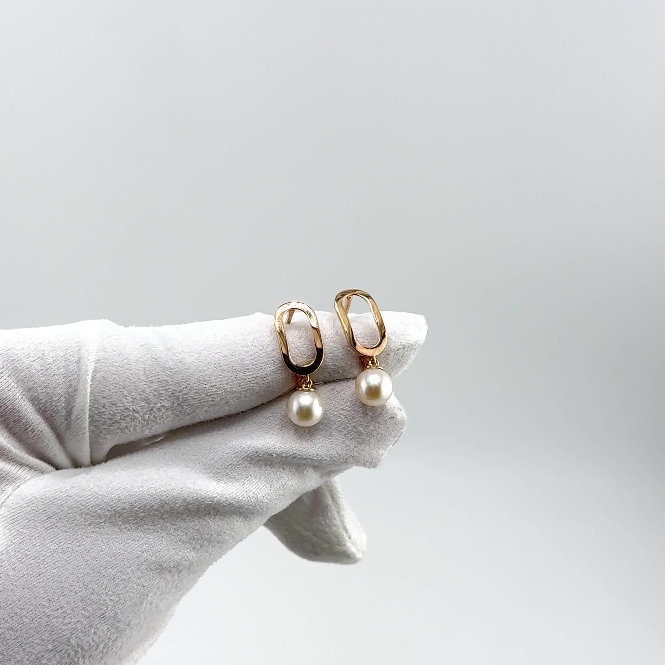 Серьги с жемчугом из золота 585 пробы арт. 21805301