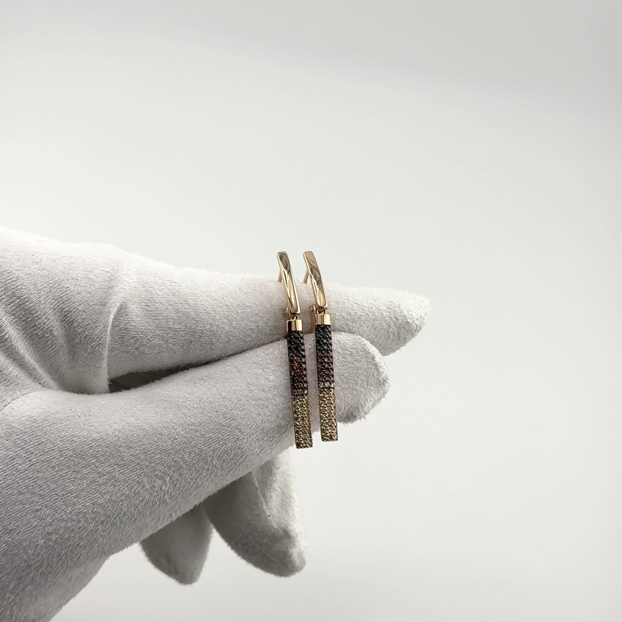 Серьги с бриллиантами из золота 585 пробы арт. 24286-118