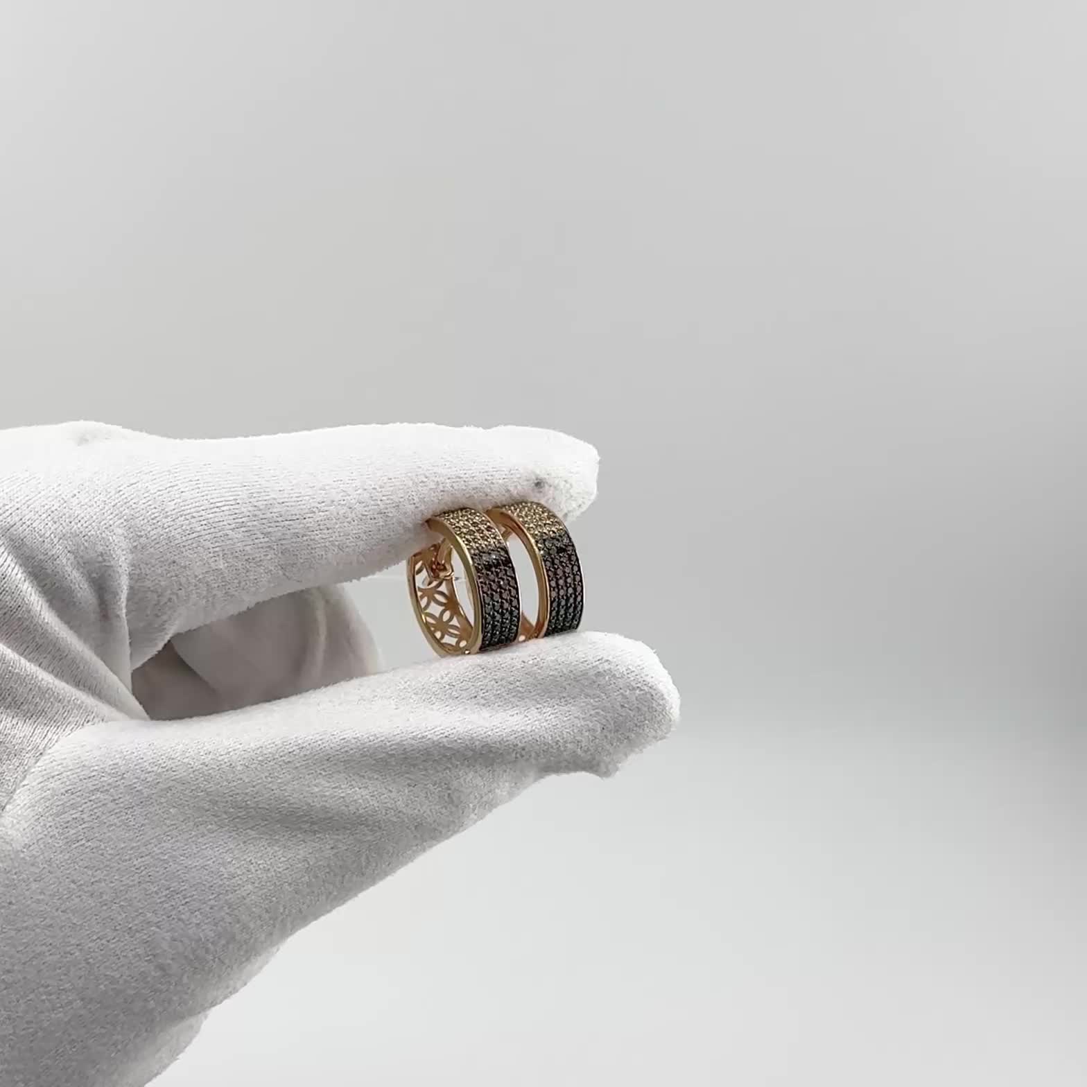 Серьги с бриллиантами из золота 585 пробы арт. 24299-118