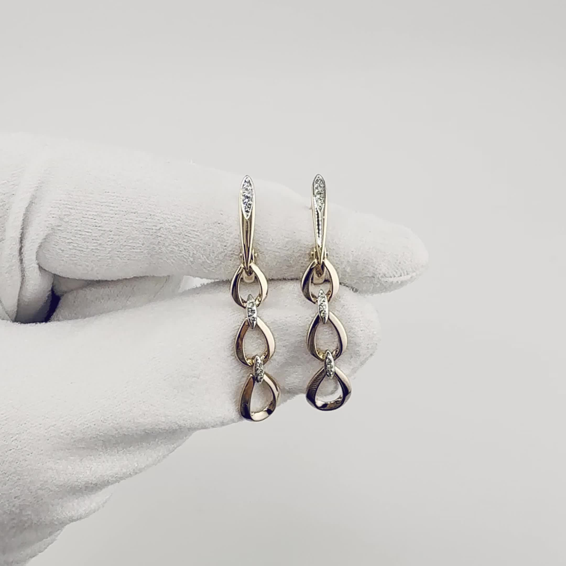 Серьги с бриллиантами из золота 585 пробы арт. 24304-100