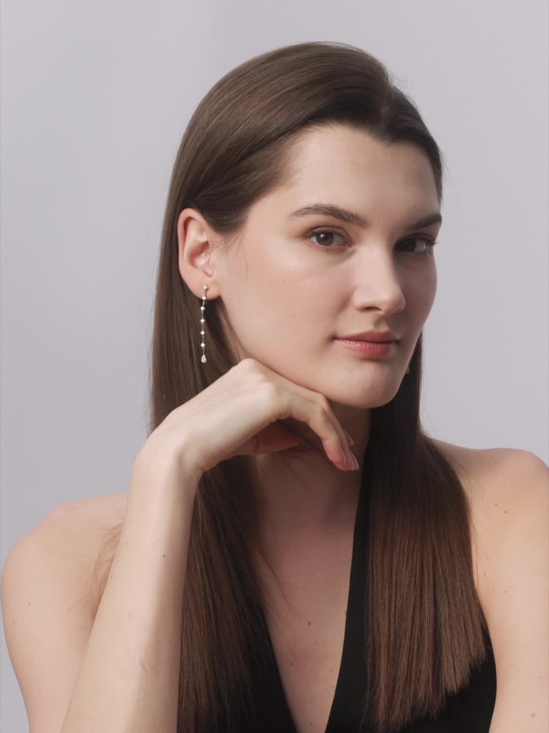 Серьги с бриллиантами из белого золота 585 пробы арт. 24654-200