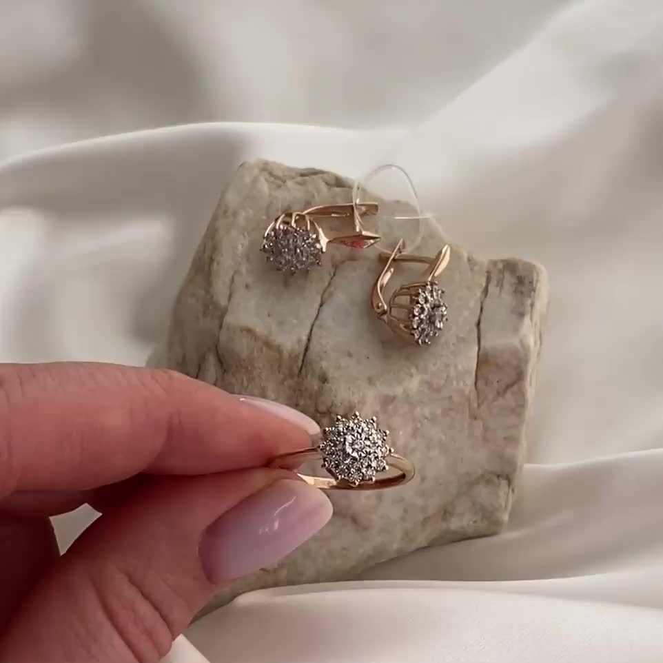 Серьги с бриллиантами из золота 585 пробы арт. С/255-120