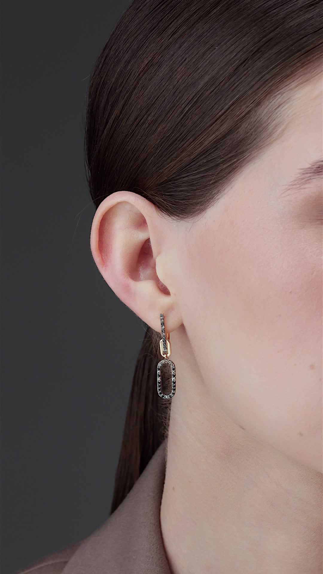 Серьги с бриллиантами из золота 585 пробы арт. 26080-164