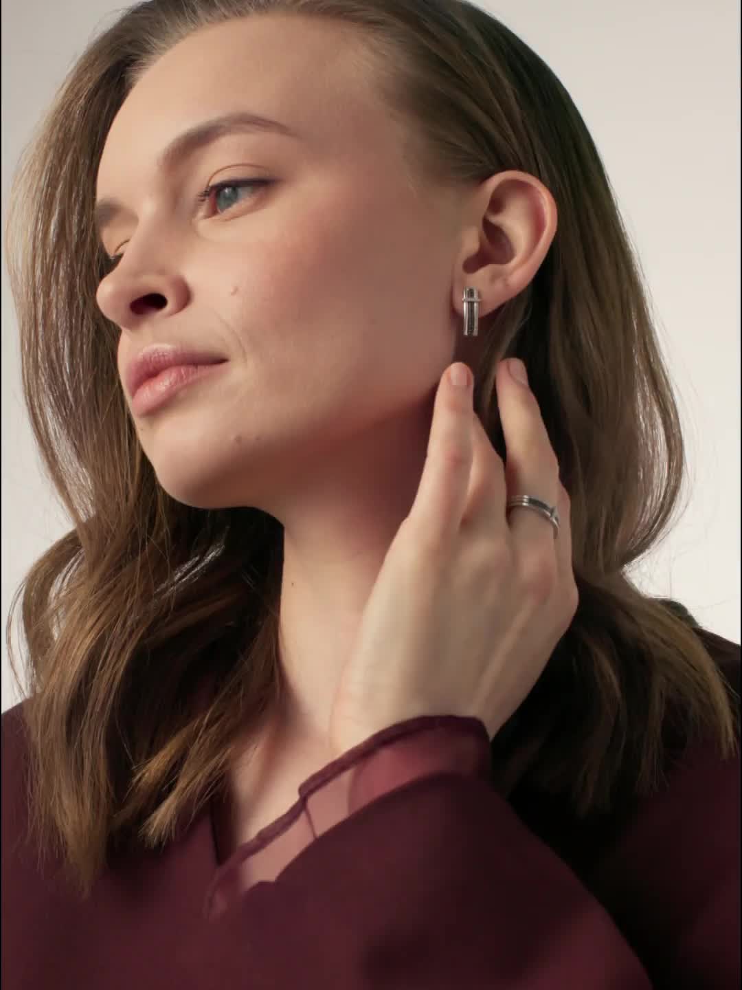 Серьги с бриллиантами из белого золота 585 пробы арт. 26903-213