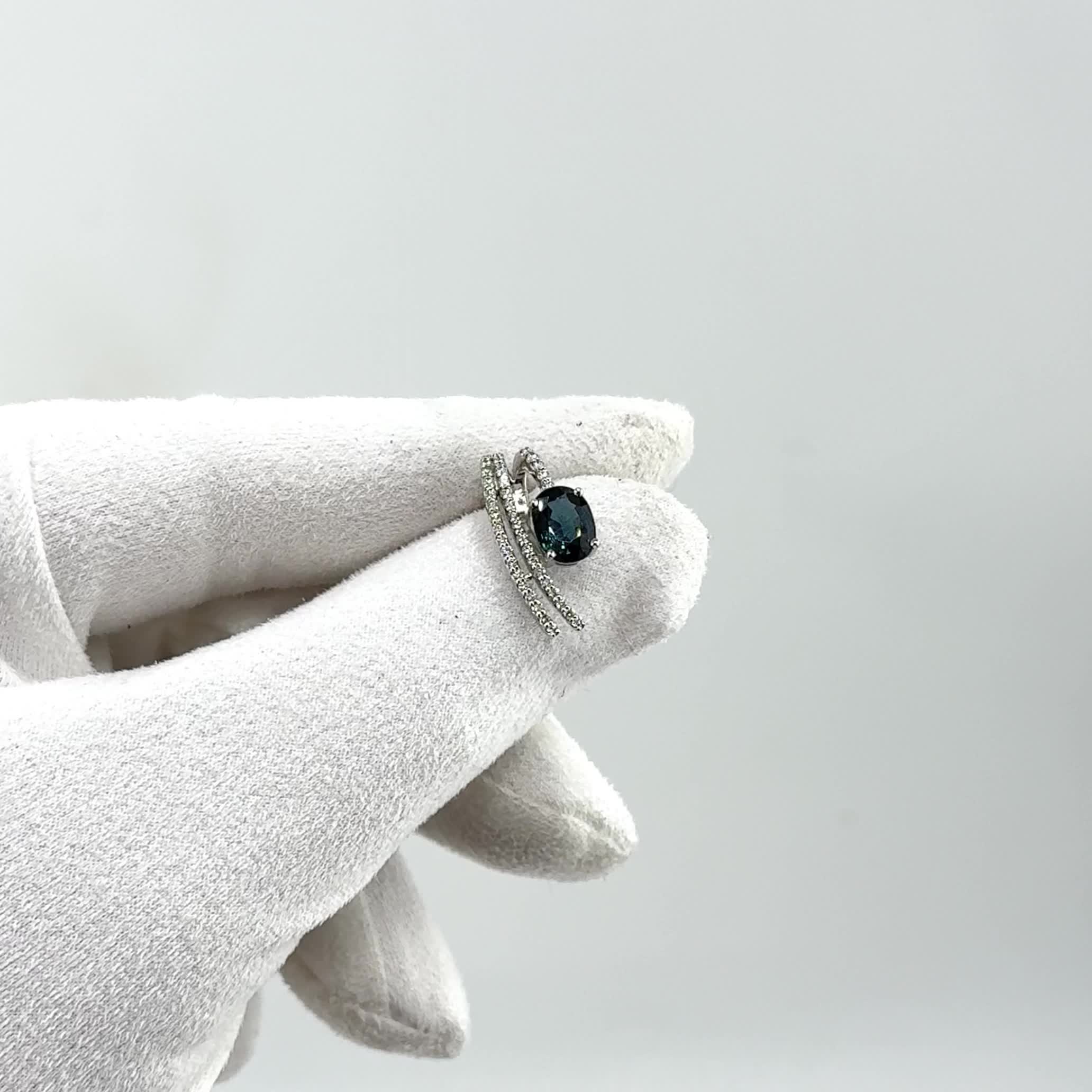 Подвеска с бриллиантами и сапфиром из белого золота 585 пробы арт. 3-11-1291-210