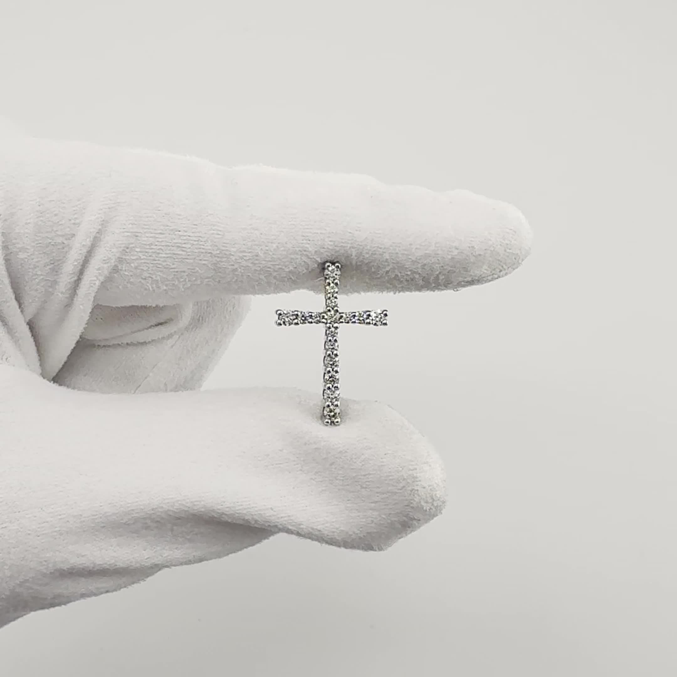 Декоративный крест с бриллиантами из белого золота 585 пробы арт. 35707-200