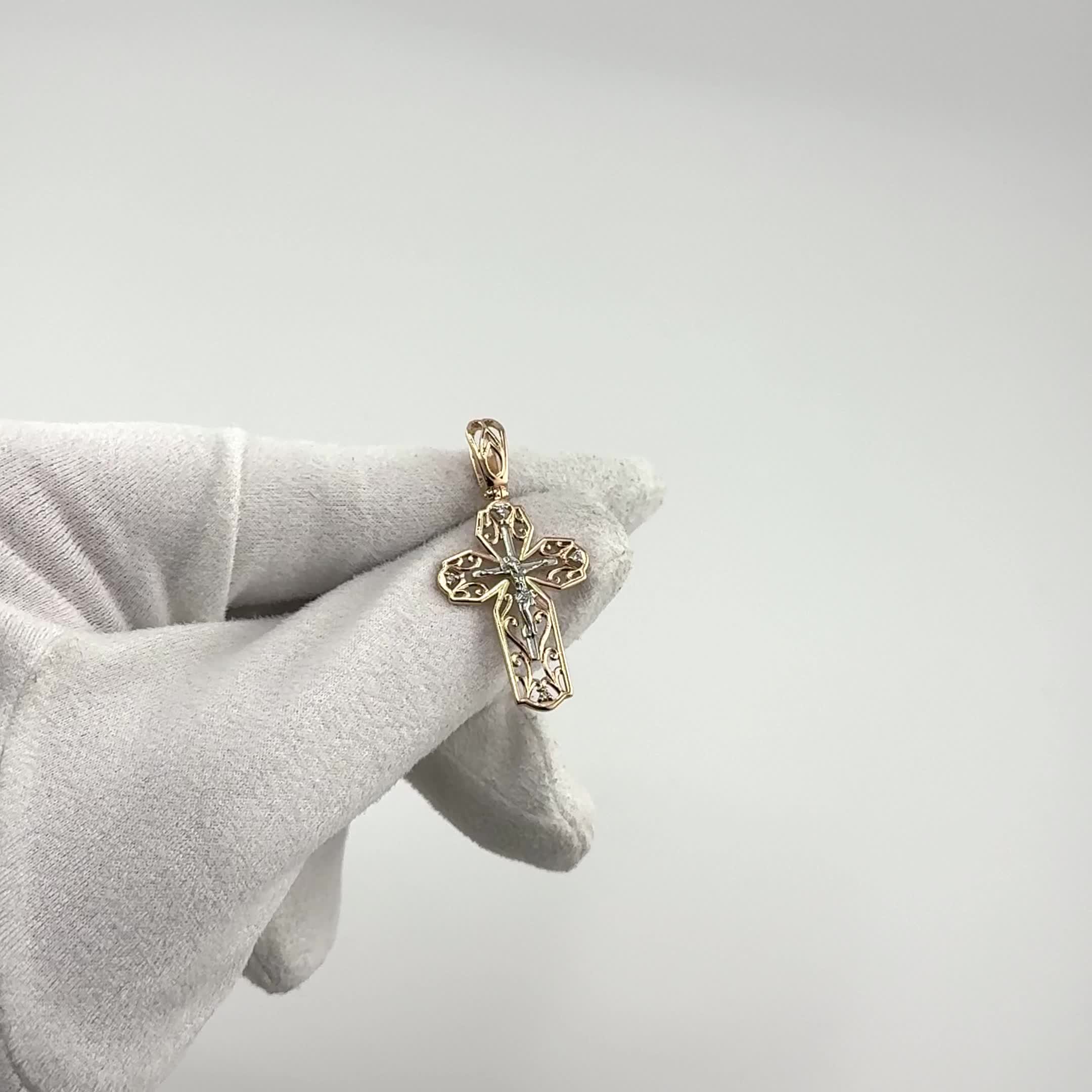 Крест православный с бриллиантами из золота 585 пробы арт. 35970-100