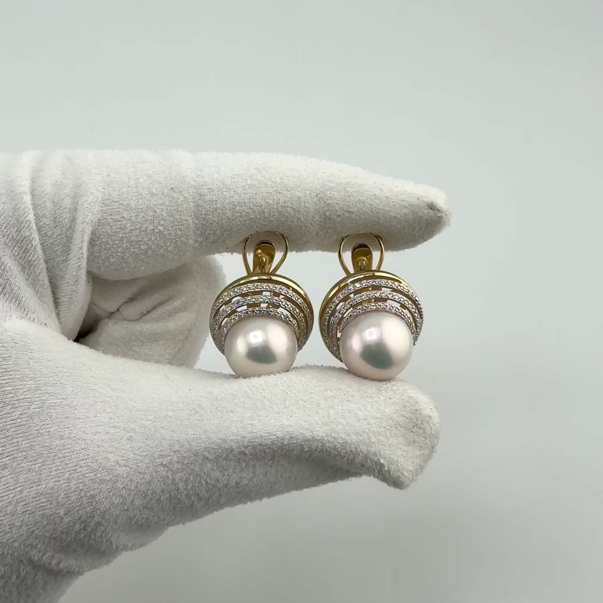 Серьги с бриллиантами и жемчугом из желтого золота 585 пробы арт. 42058БрYEd1D13