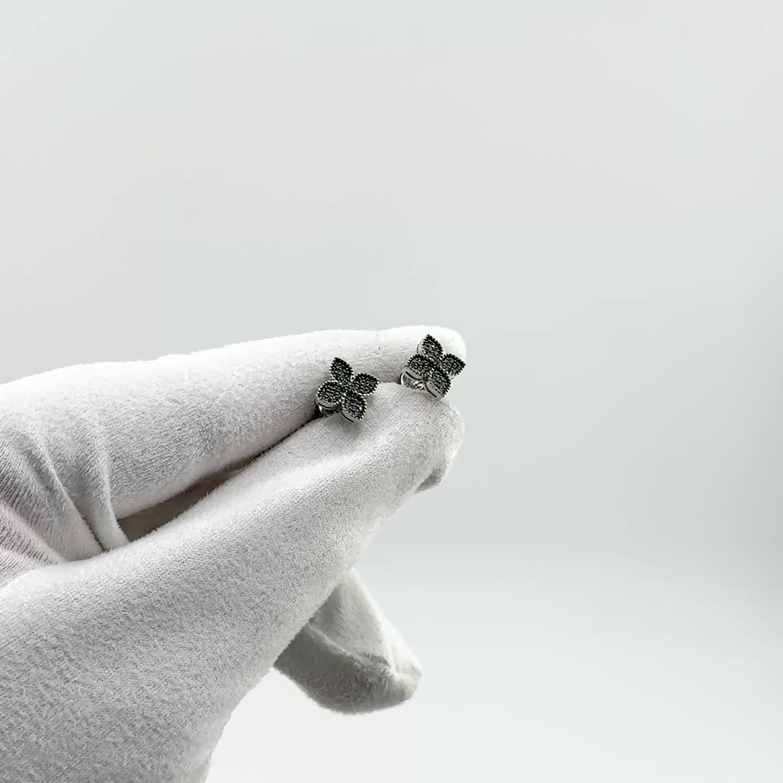 Серьги "Цветы" с черными бриллиантами из белого золота 585 пробы арт. 5-7933-106-2Б-Чбр