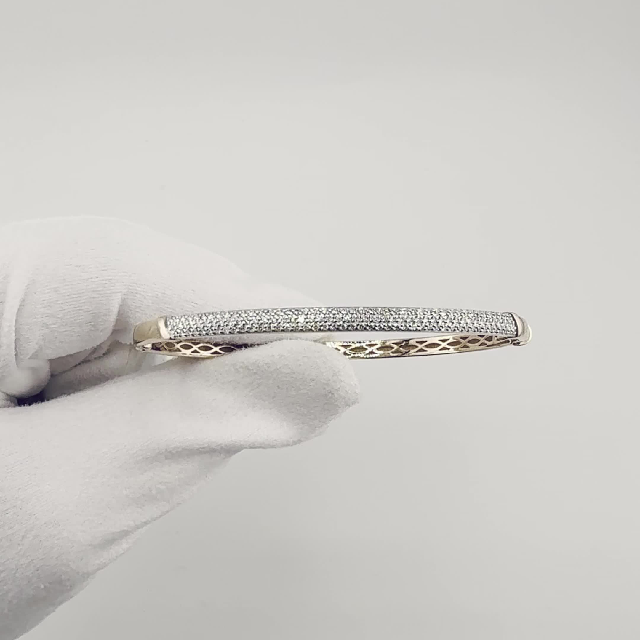 Браслет с бриллиантами из золота 585 пробы арт. 56029-100