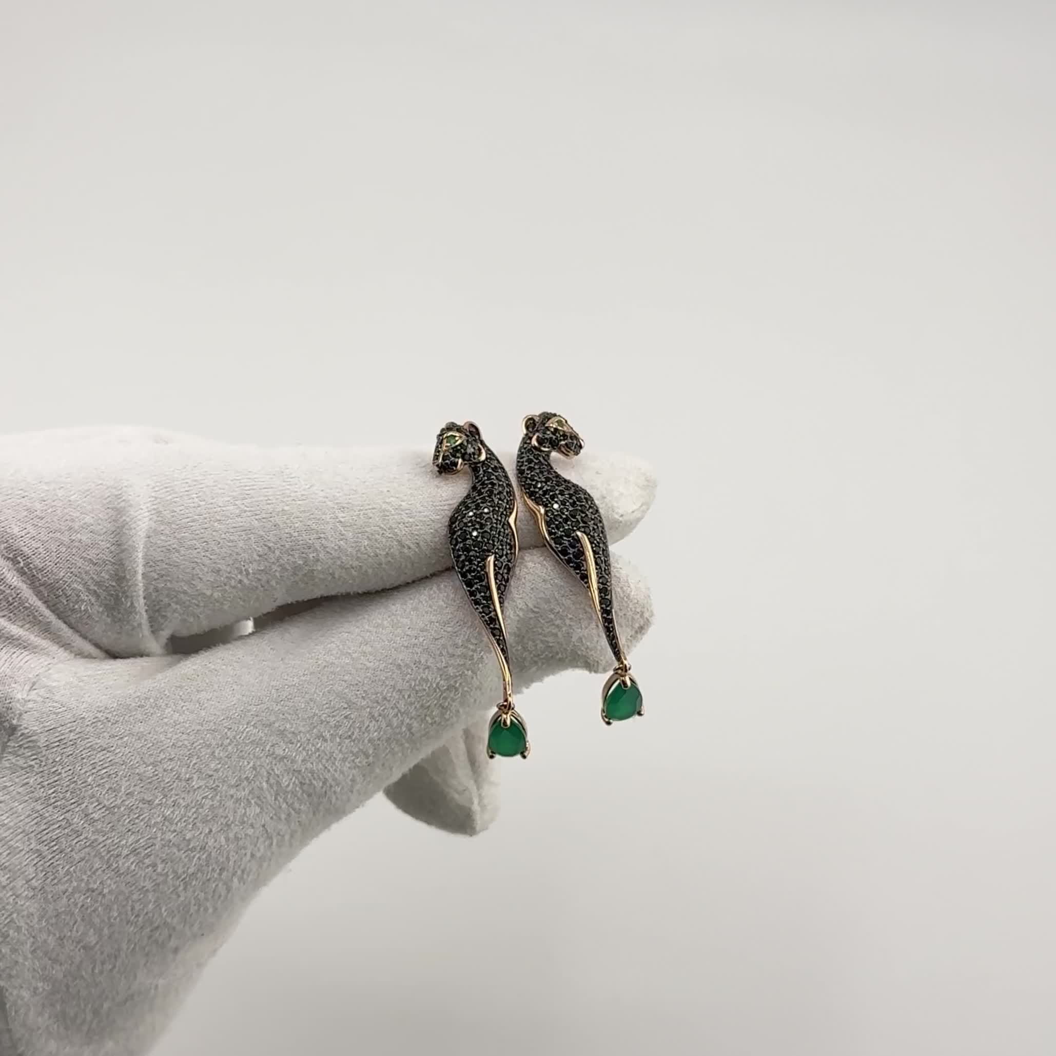 Серьги "Черная пантера" с агатами и черными фианитами из золота 585 пробы арт. 726178