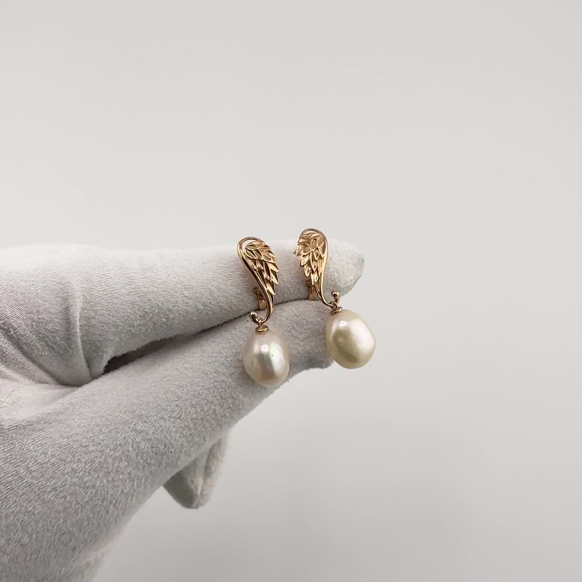 Серьги с барочным жемчугом из золота 585 пробы арт. 792321