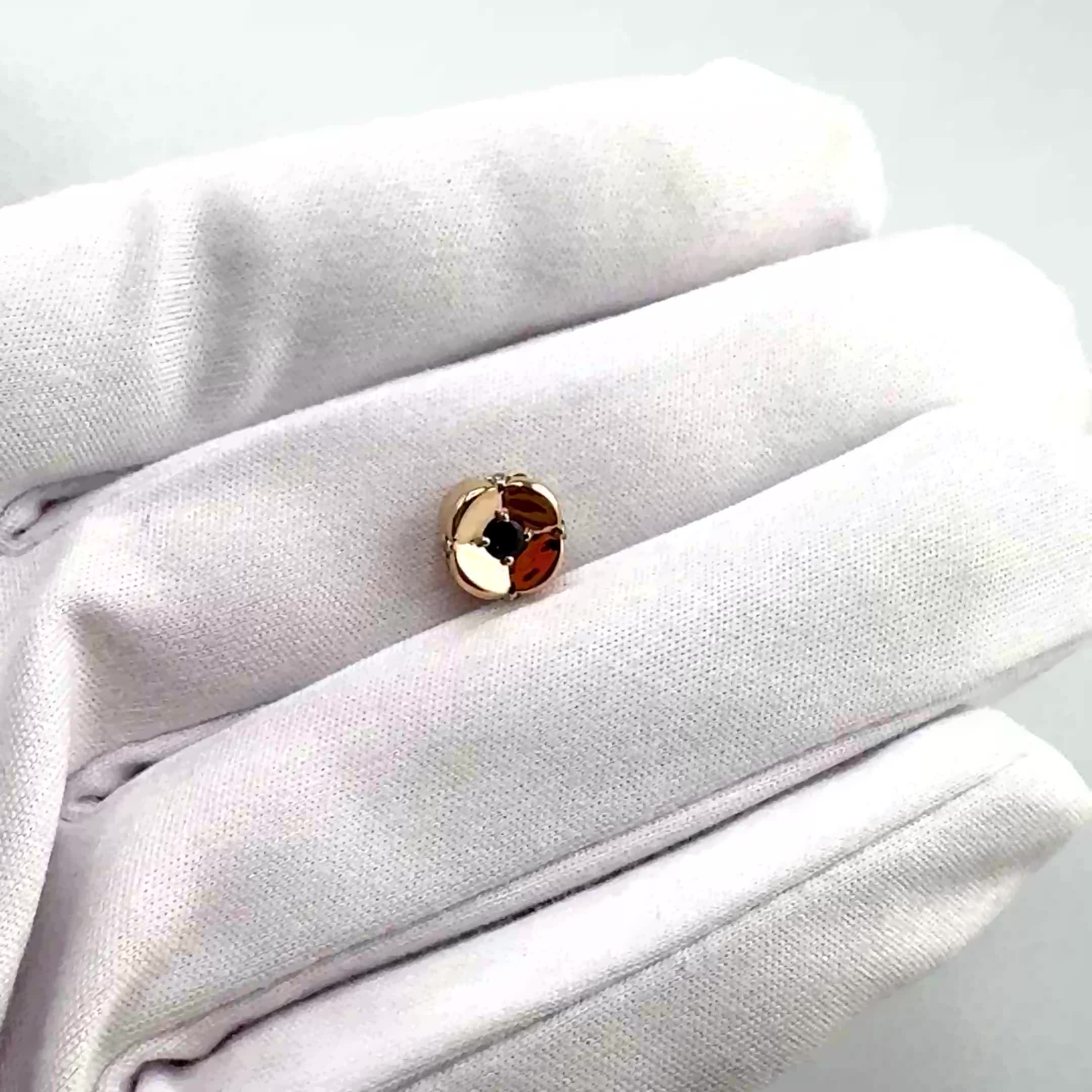 Подвеска с бриллиантами и сапфирами из золота 585 пробы арт. 920876к.1