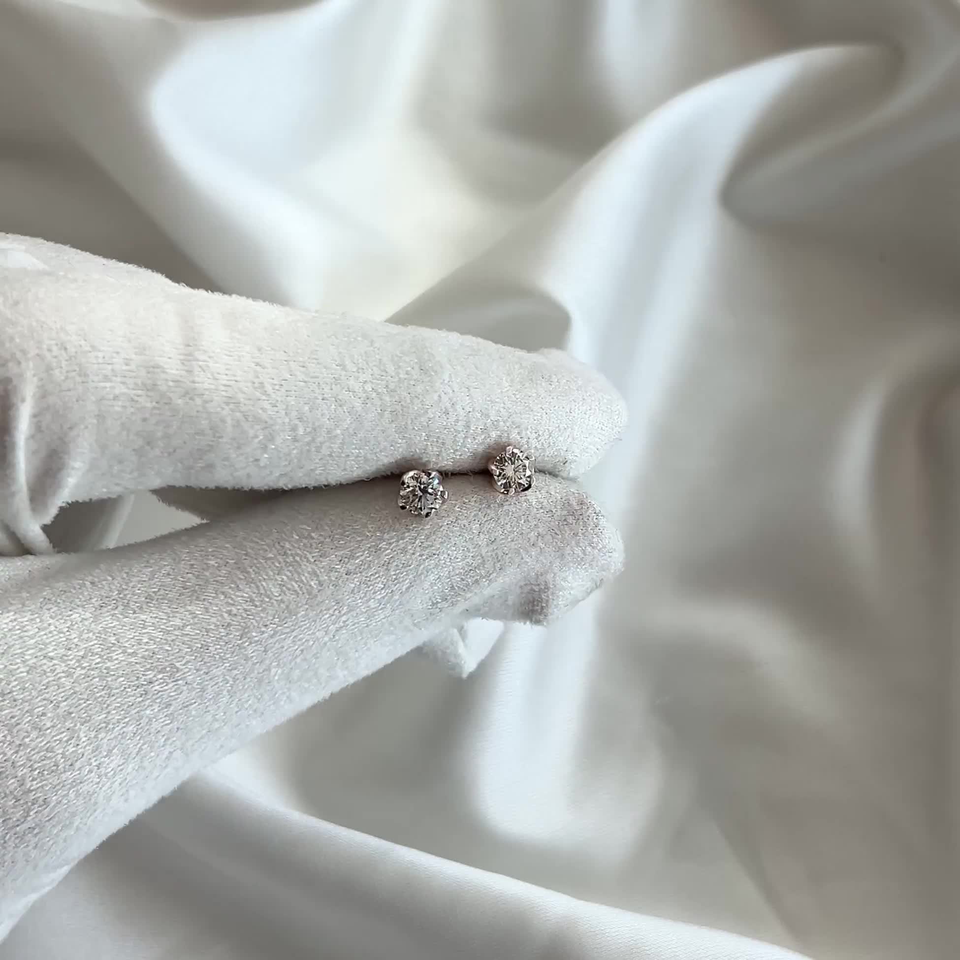 Серьги с бриллиантами 0,8ct из золота 585 пробы арт. 940839к.1