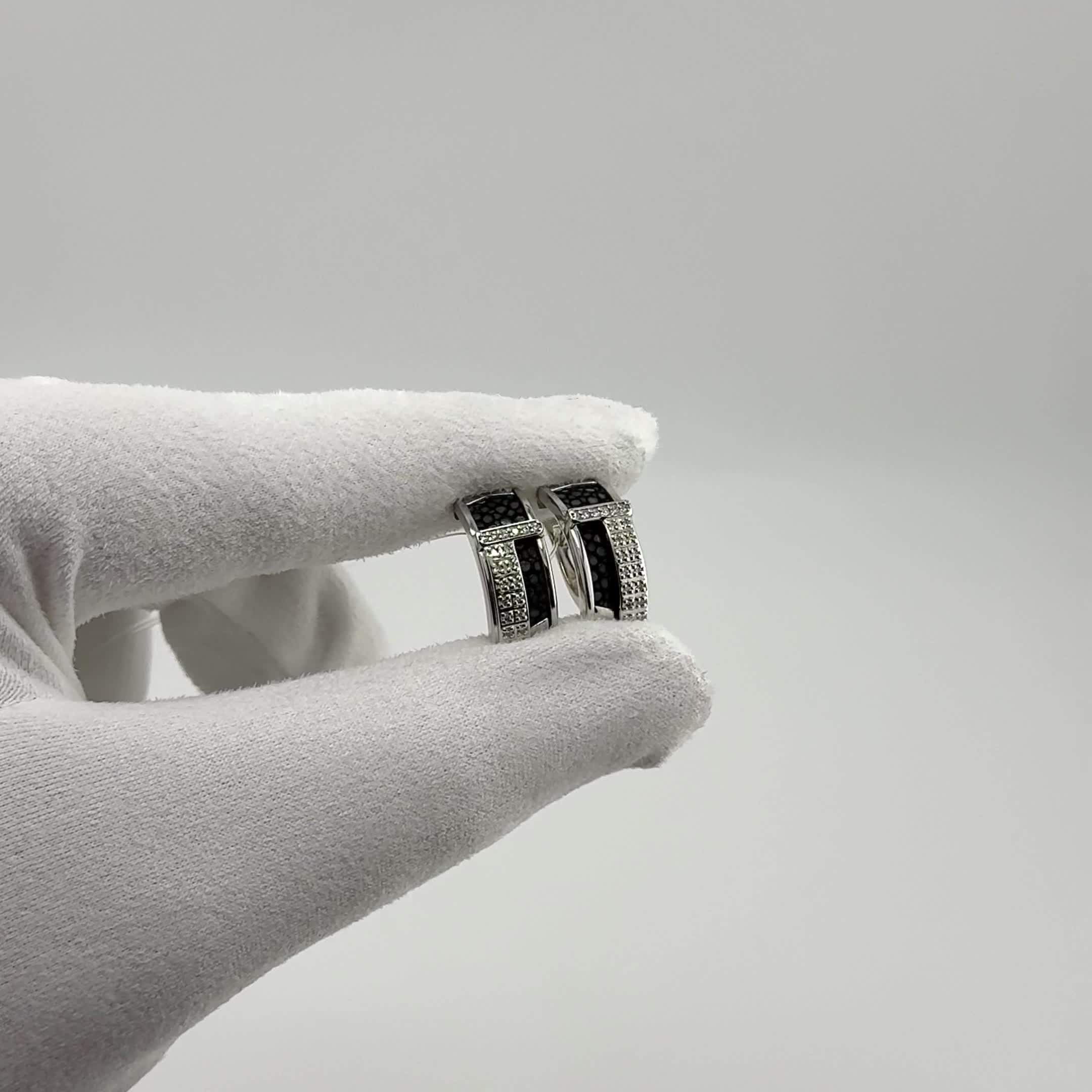 Серьги с бриллиантами и кожей ската из белого золота 585 пробы арт. 942105.2