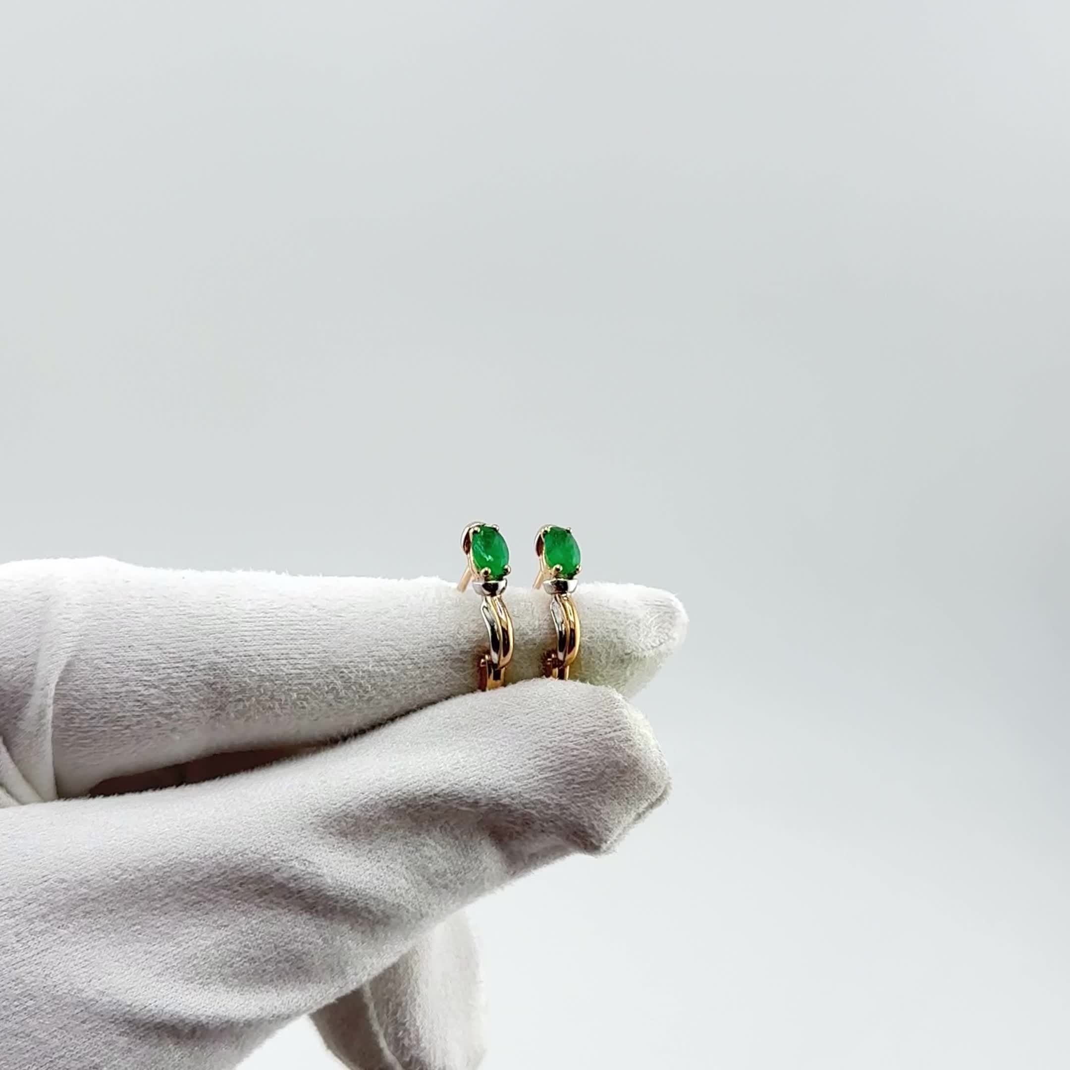 Серьги с изумрудами из золота 585 пробы арт. 942343к.1