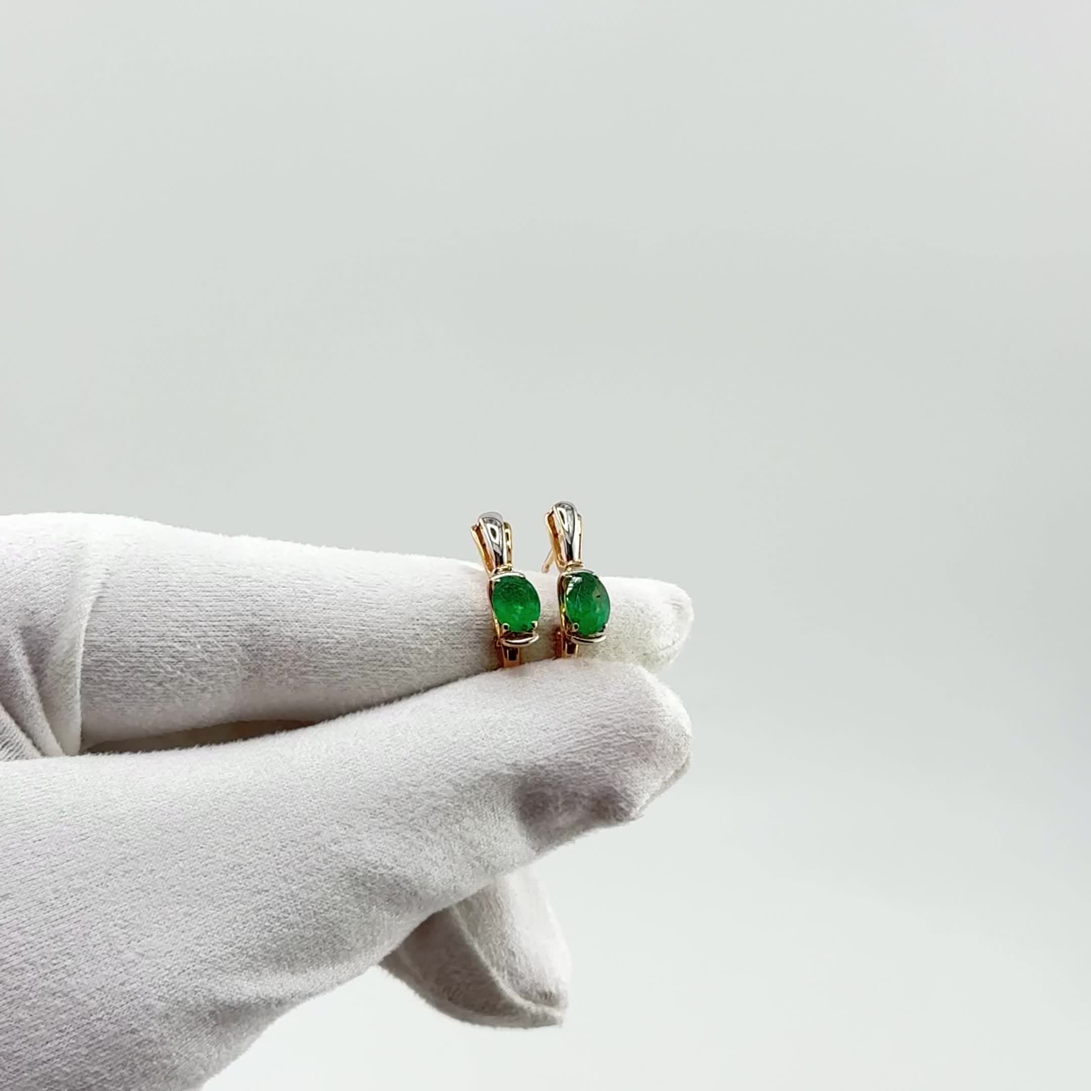 Серьги с изумрудами из золота 585 пробы арт. 942345к.1