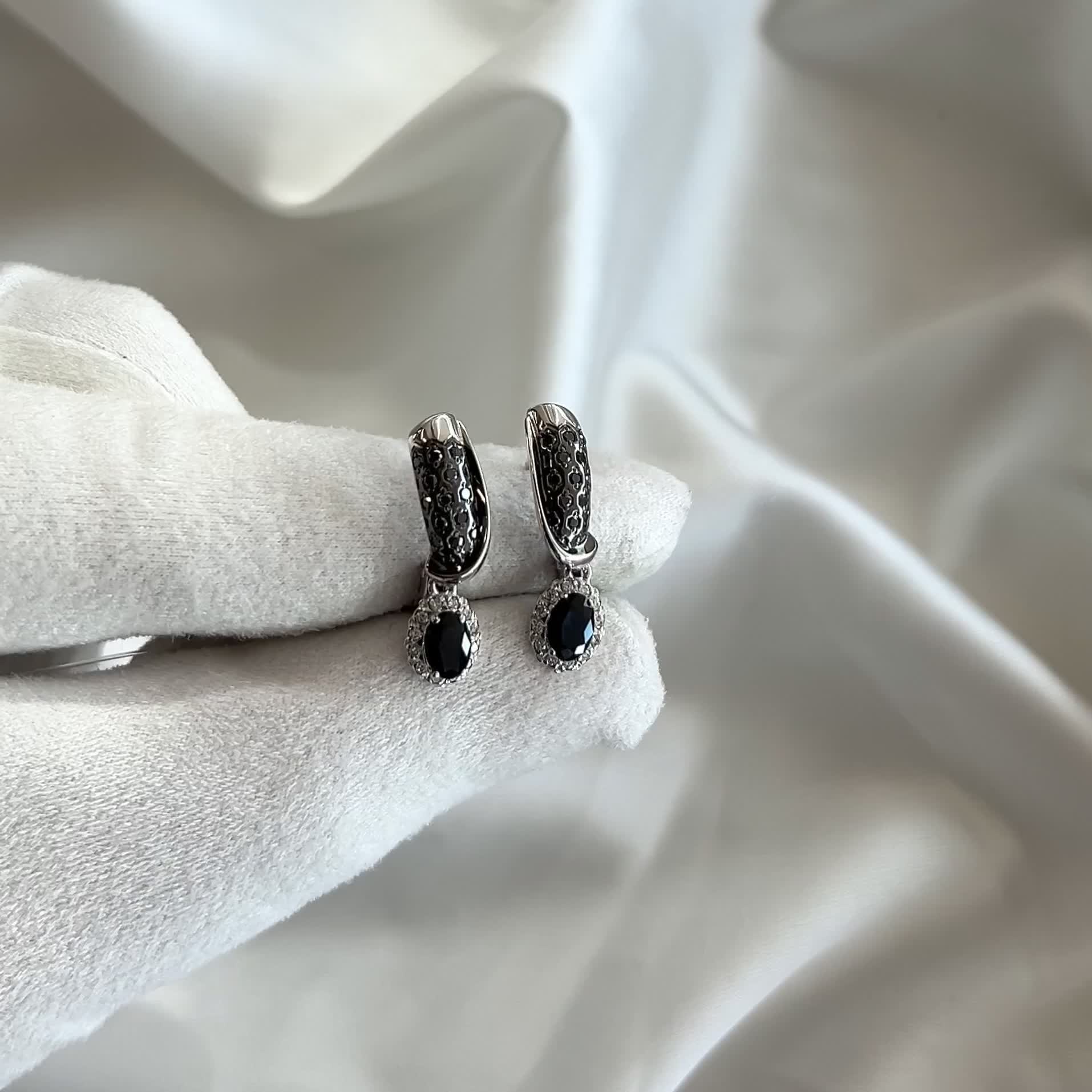 Серьги с сапфиром и бриллиантами из белого золота 585 пробы арт. 942359Ч.2